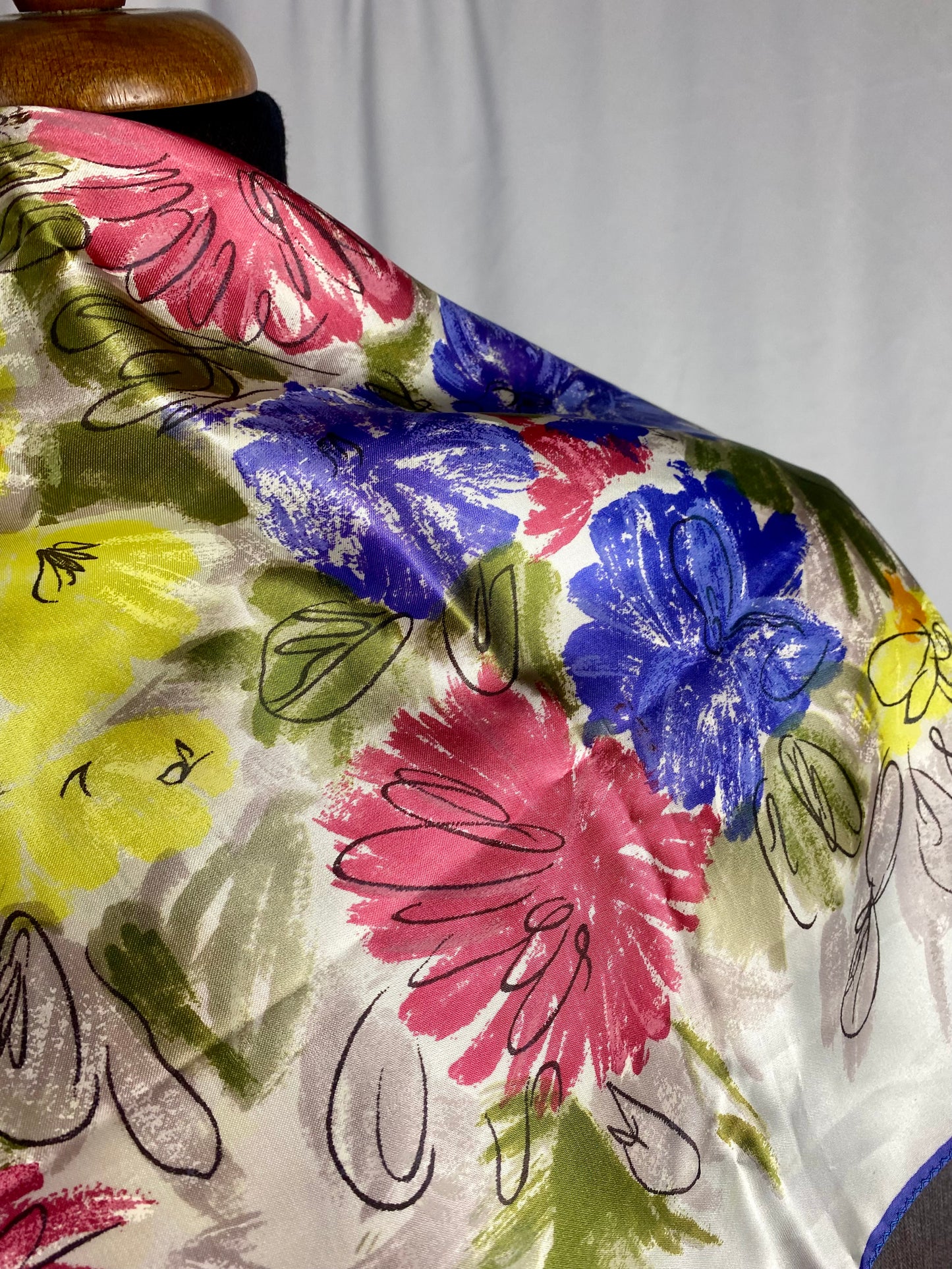 Foulard in seta floreale