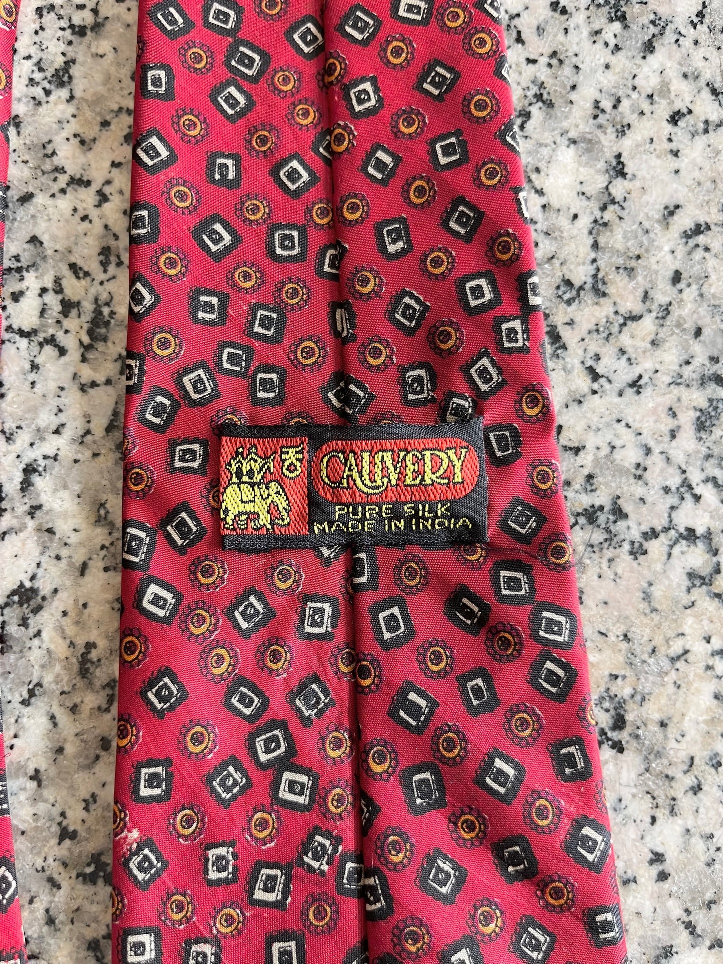 Cravatta anni ‘80 geometrica