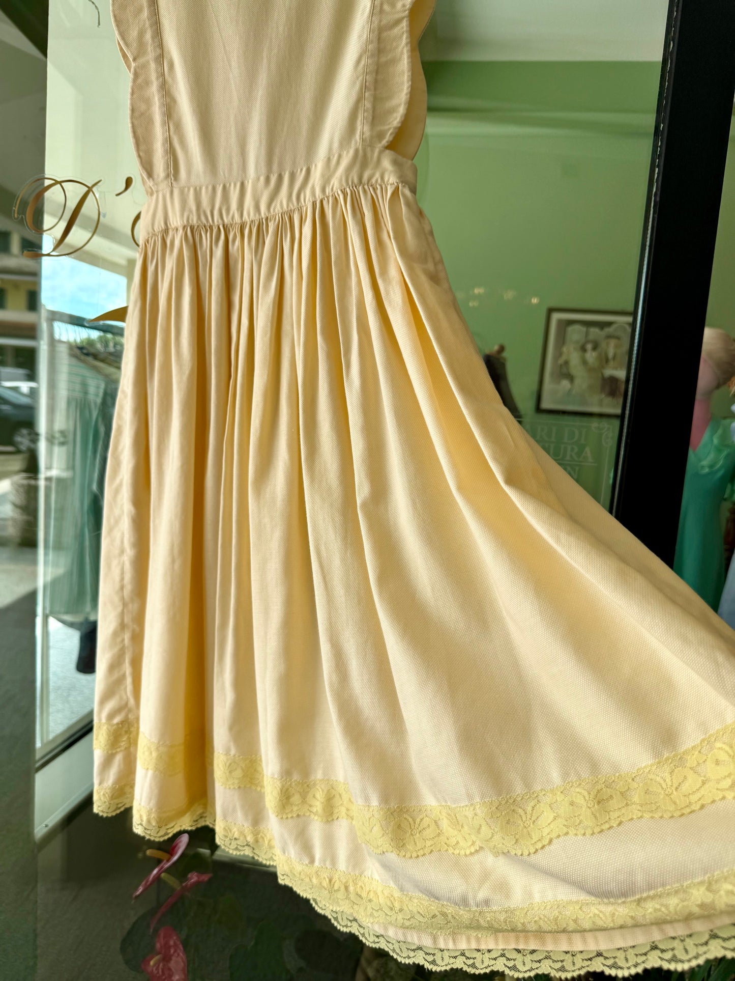 Abito giallo da giorno anni ‘50 - TG. 38
