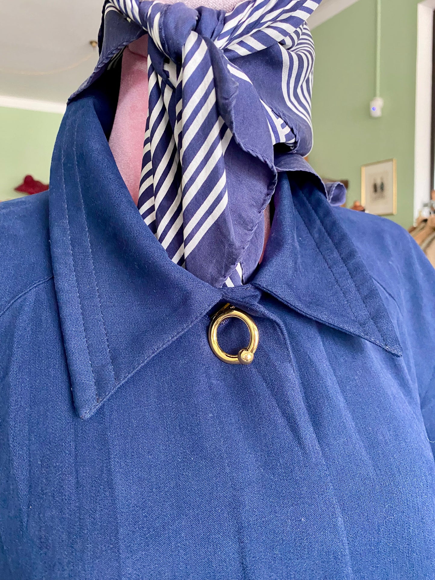 Trench blu navy con bottoni oro - TG. 44/46 circa