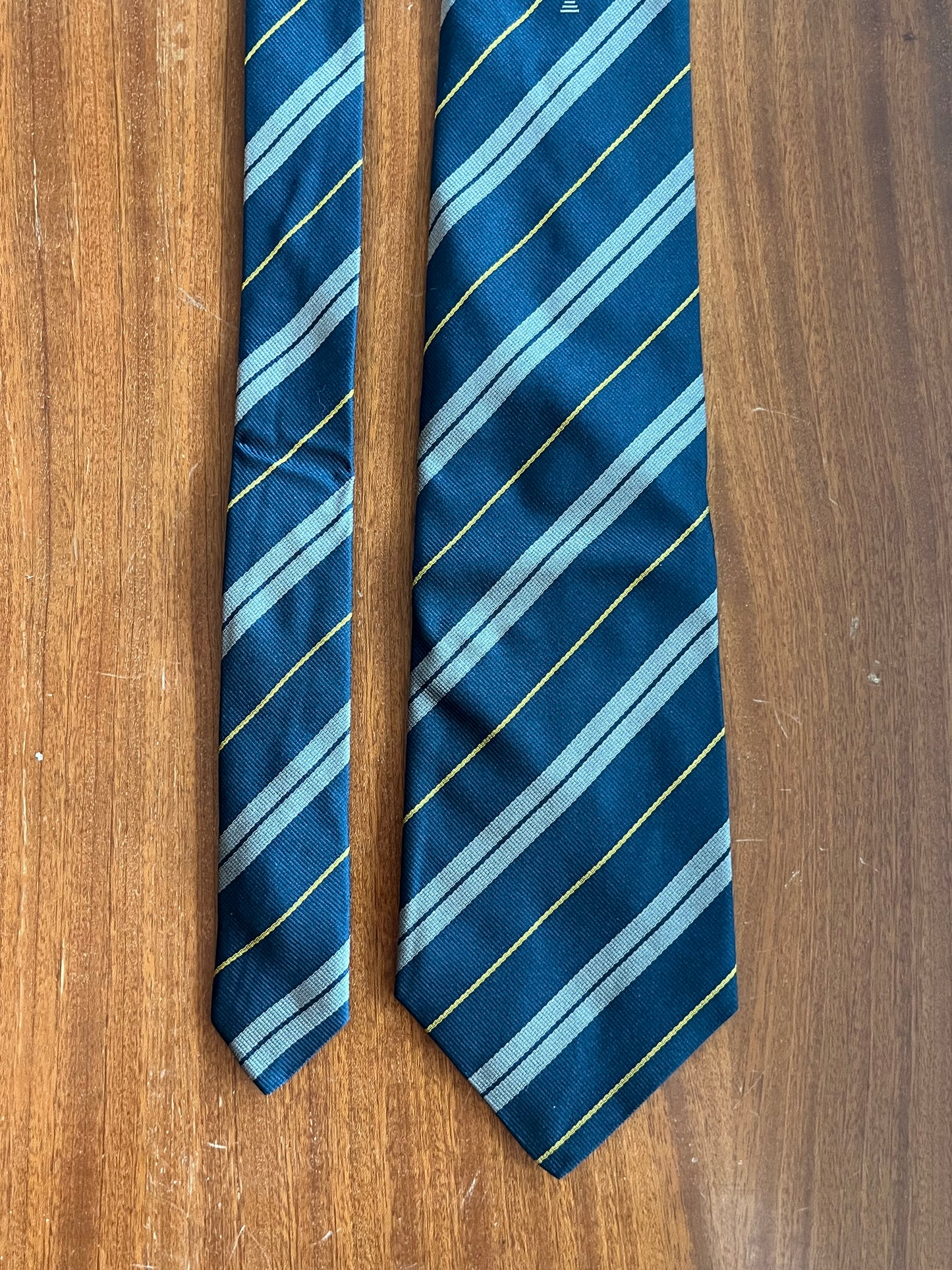 Cravatta anni ‘80 regimental