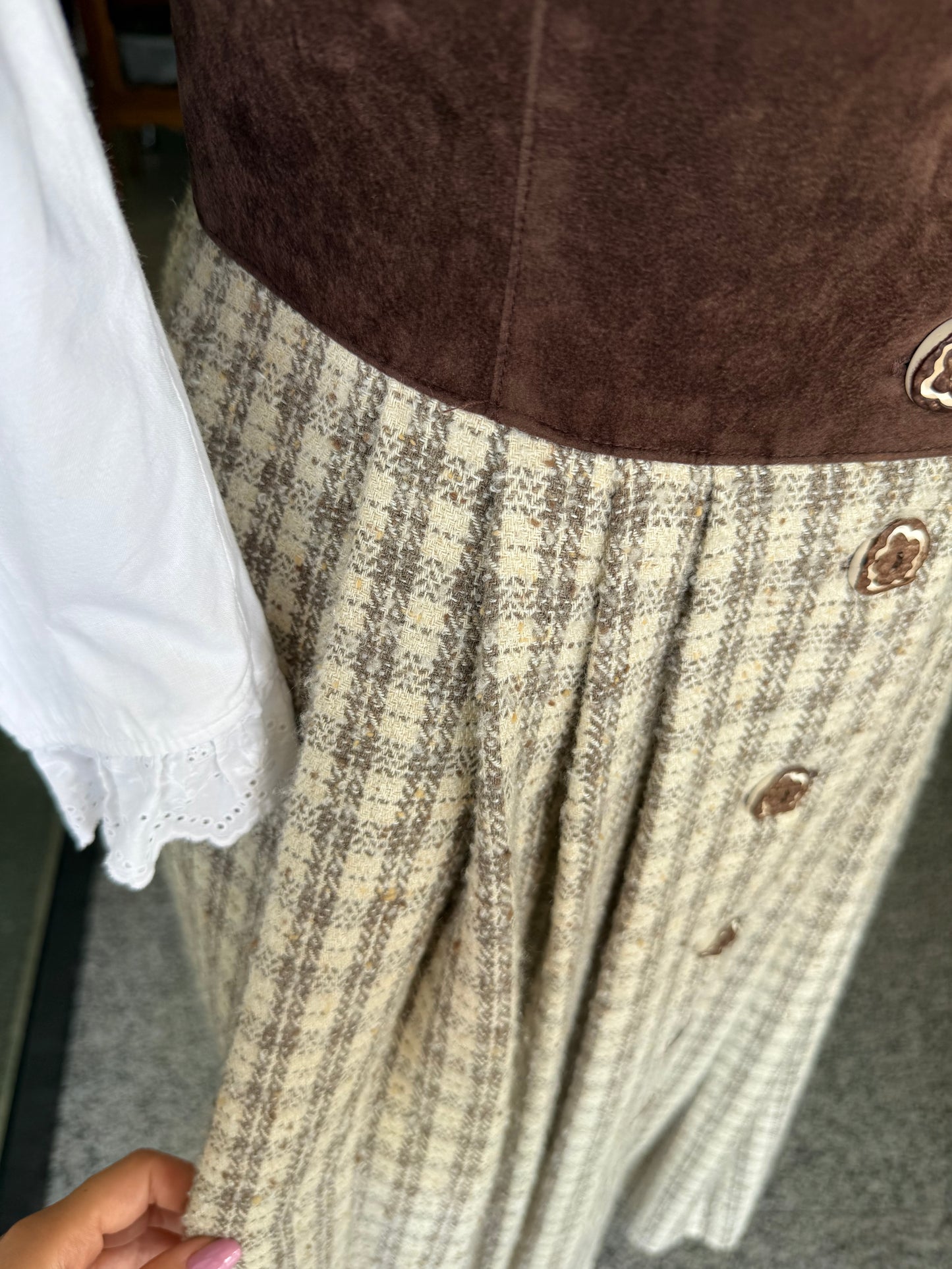 Dirndl in lana e camoscio - TG. 42/44