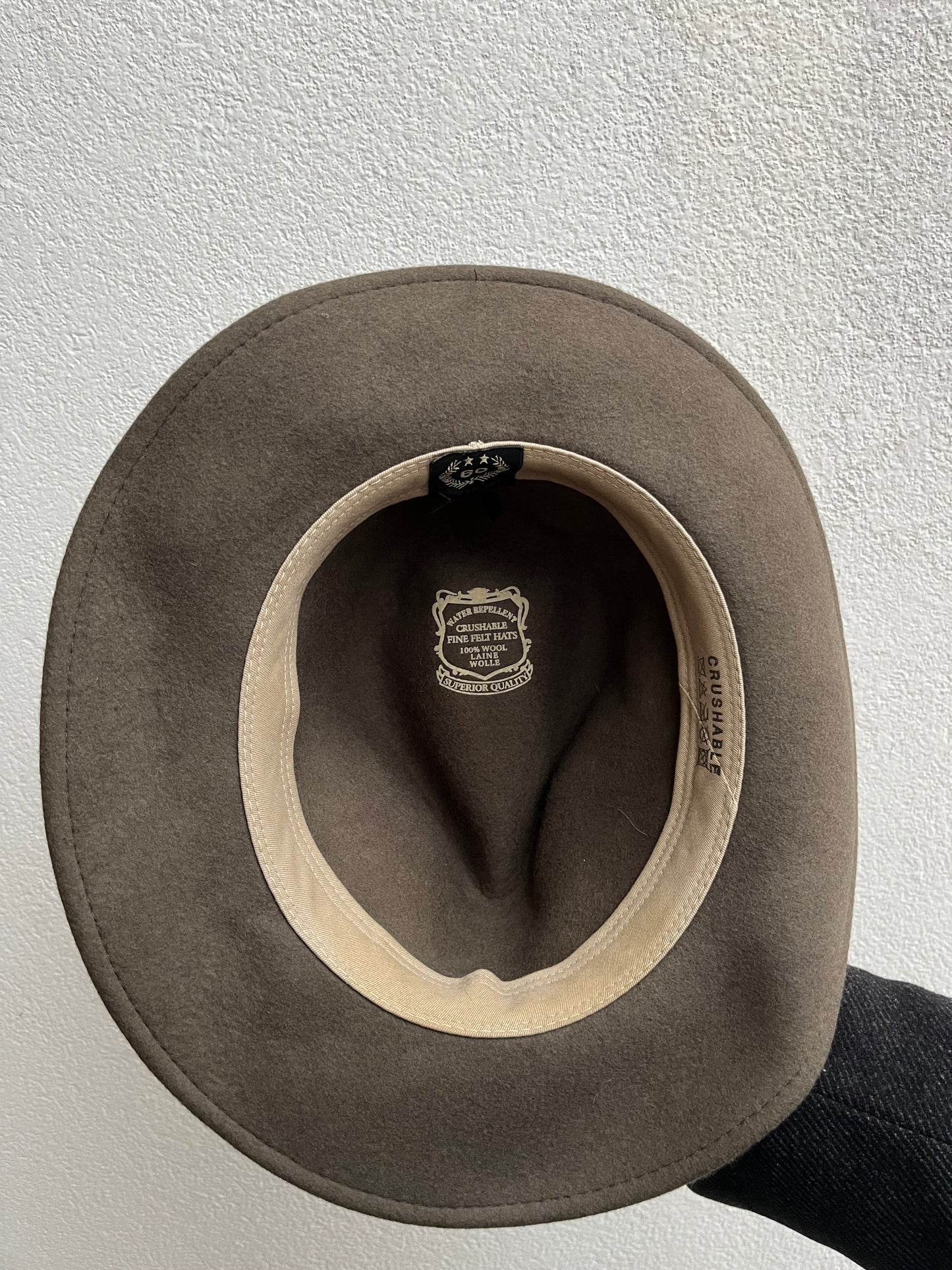 Cappello anni ‘90 tortora