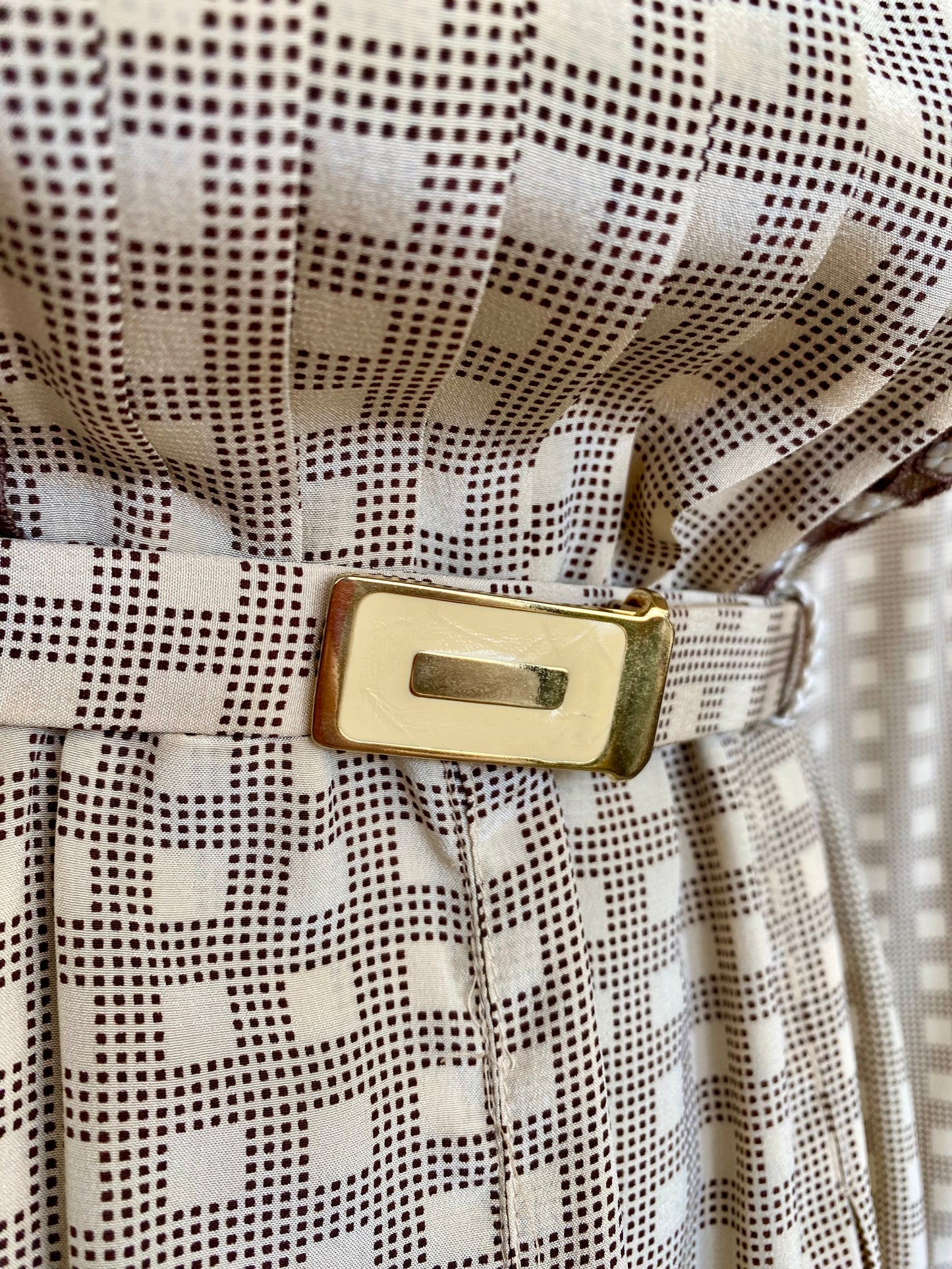 Abito anni ‘70 classico in seta - TG. 40/42/44