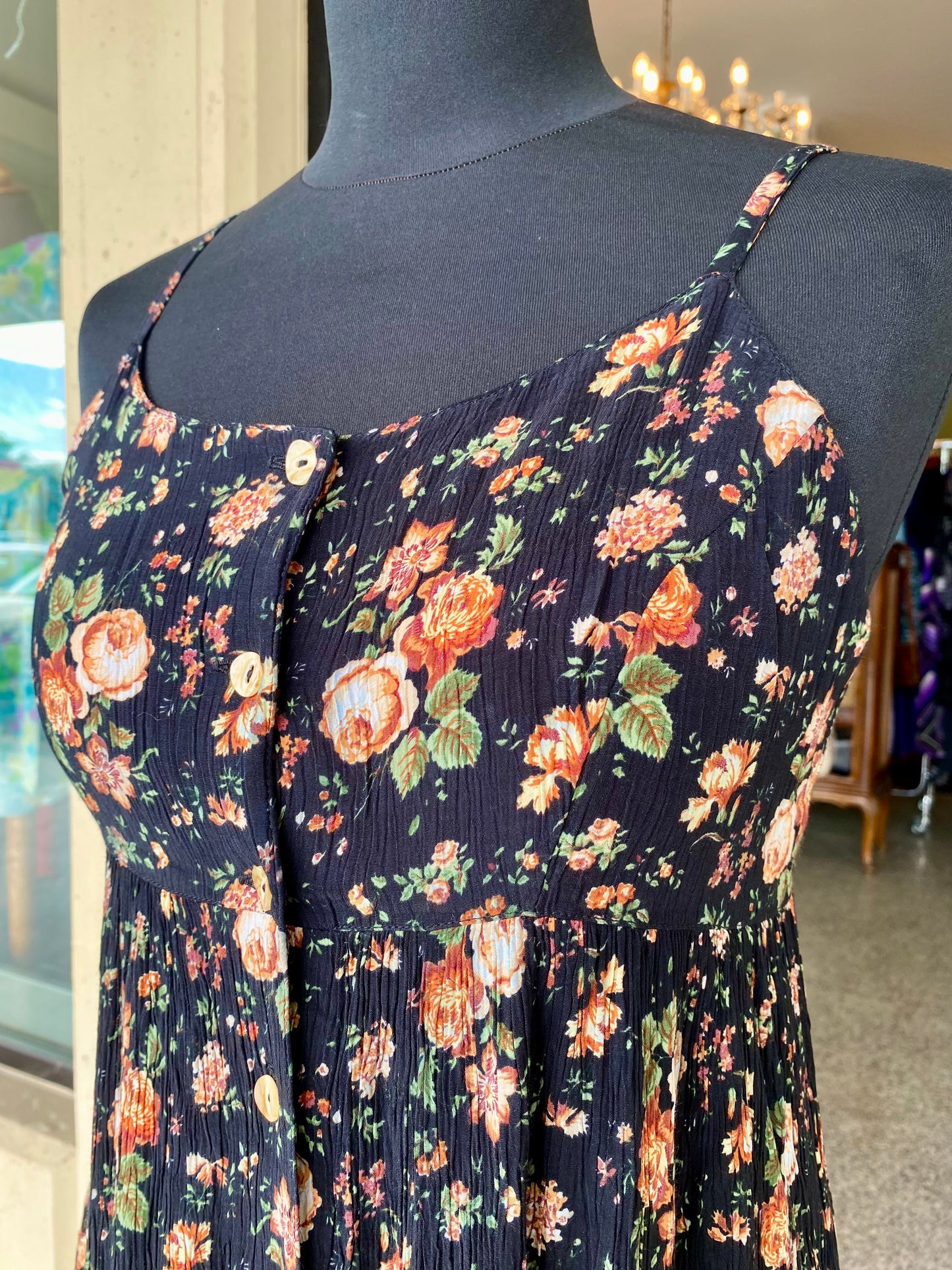 Abito estivo anni ’90 in viscosa – Spalline sottili e fantasia floreale vintage - TG. 38/40/42