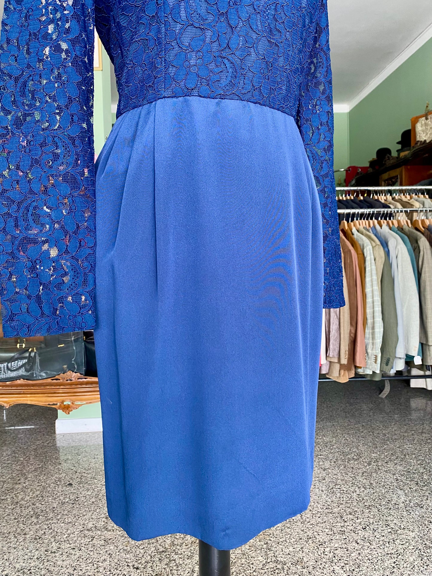 Abito blu con corpino in pizzo - TG. 40