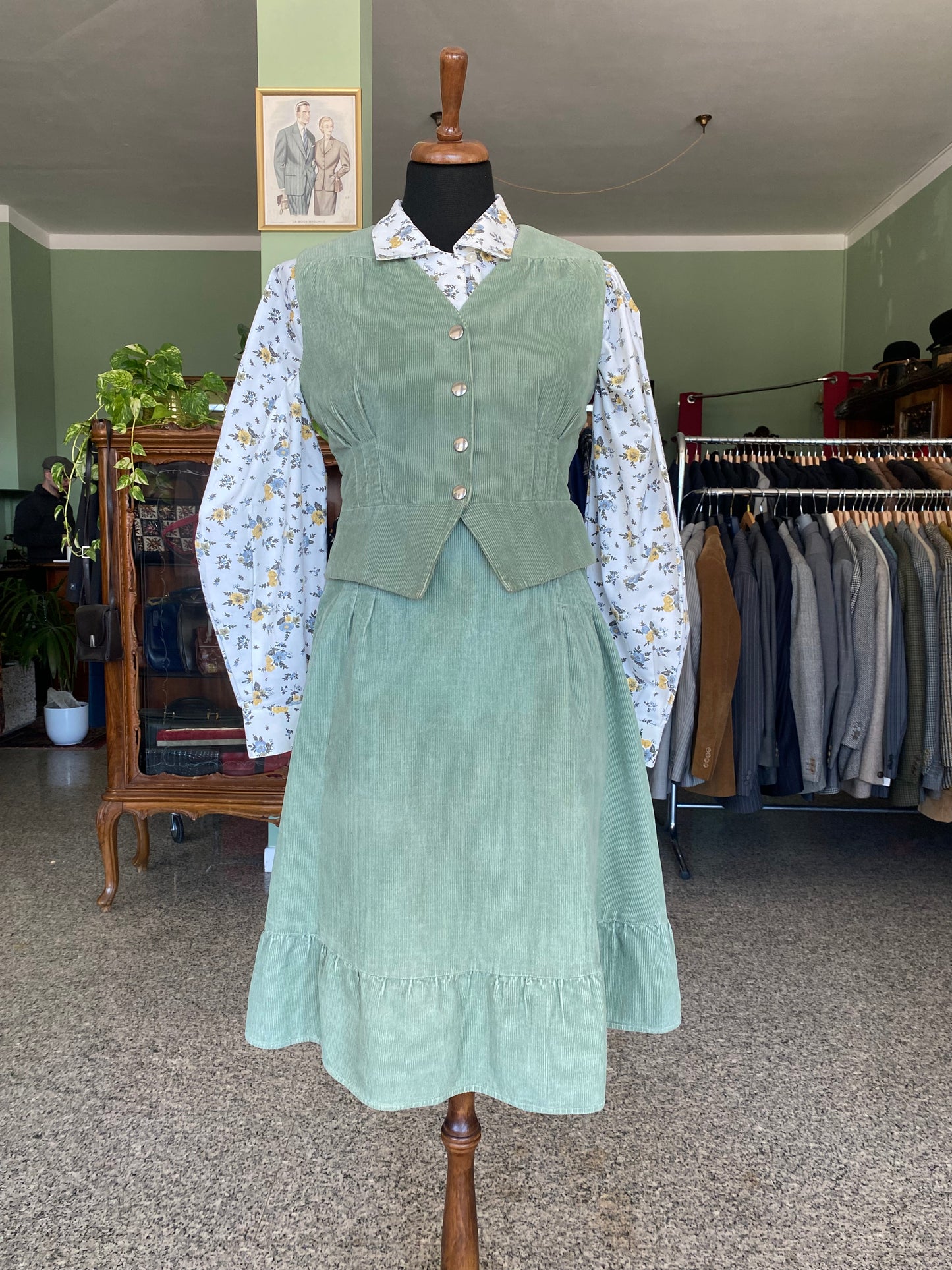 Completo gilet + gonna verde salvia - TG. 38