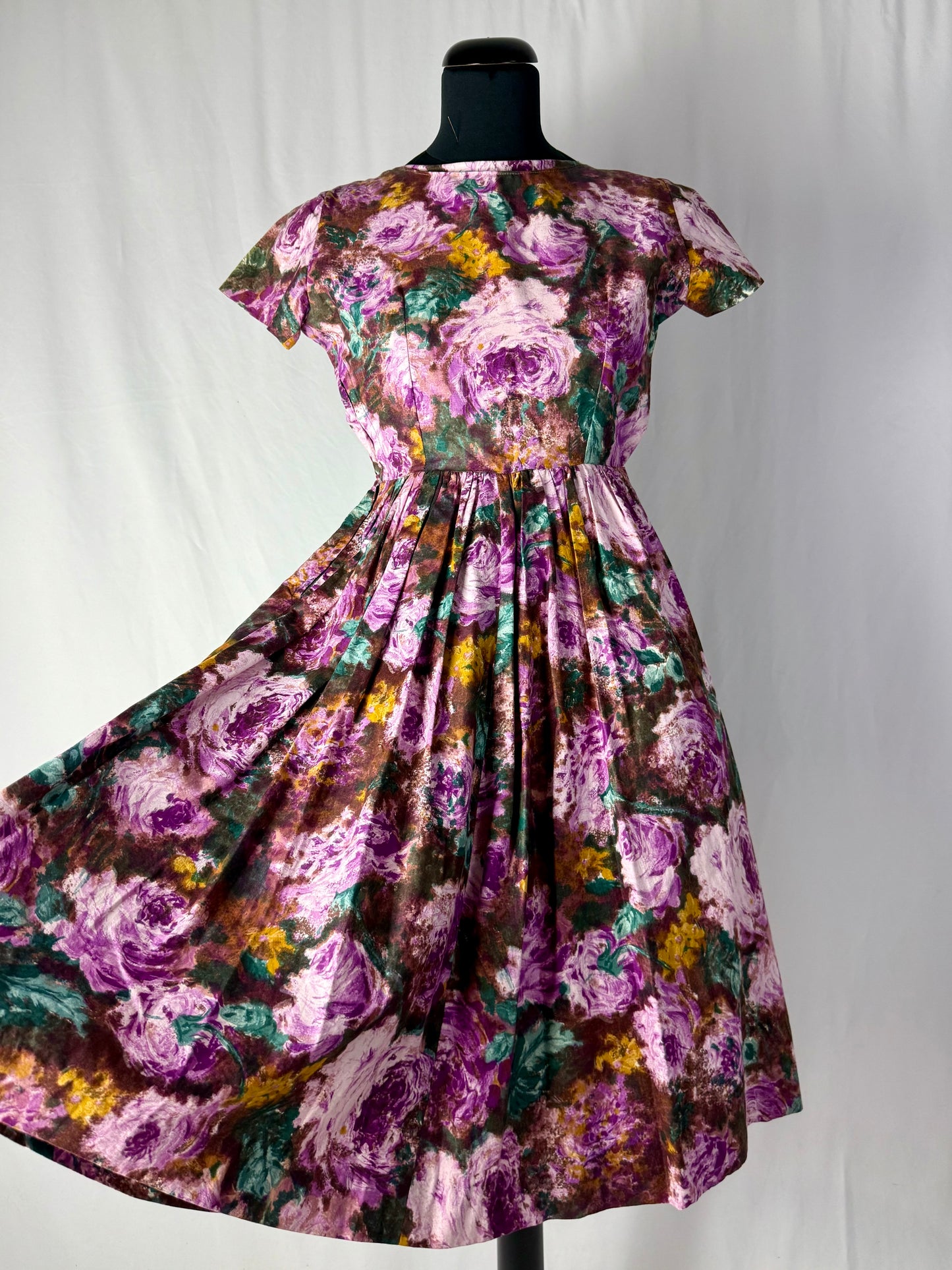 Abito anni ‘50 “Bouquet di Velluto” – TG. 36