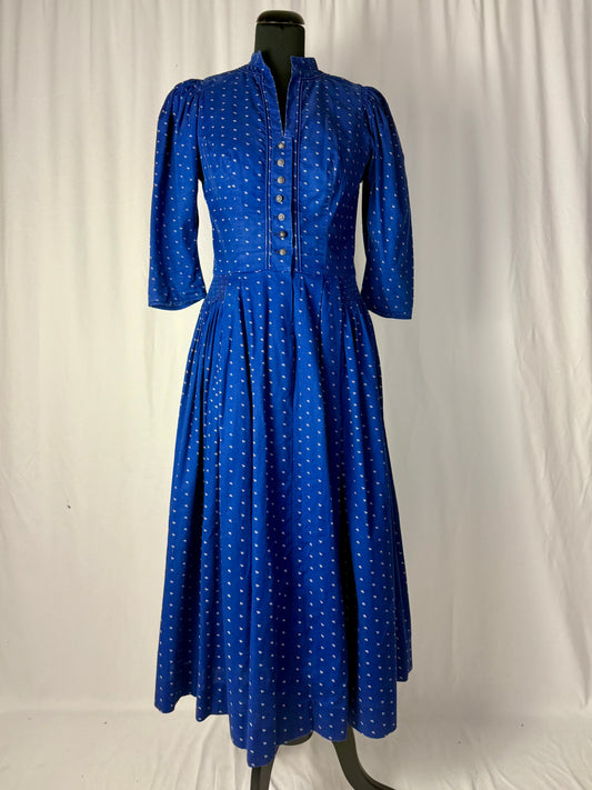 Abito tirolese blu romantico - TG. 40