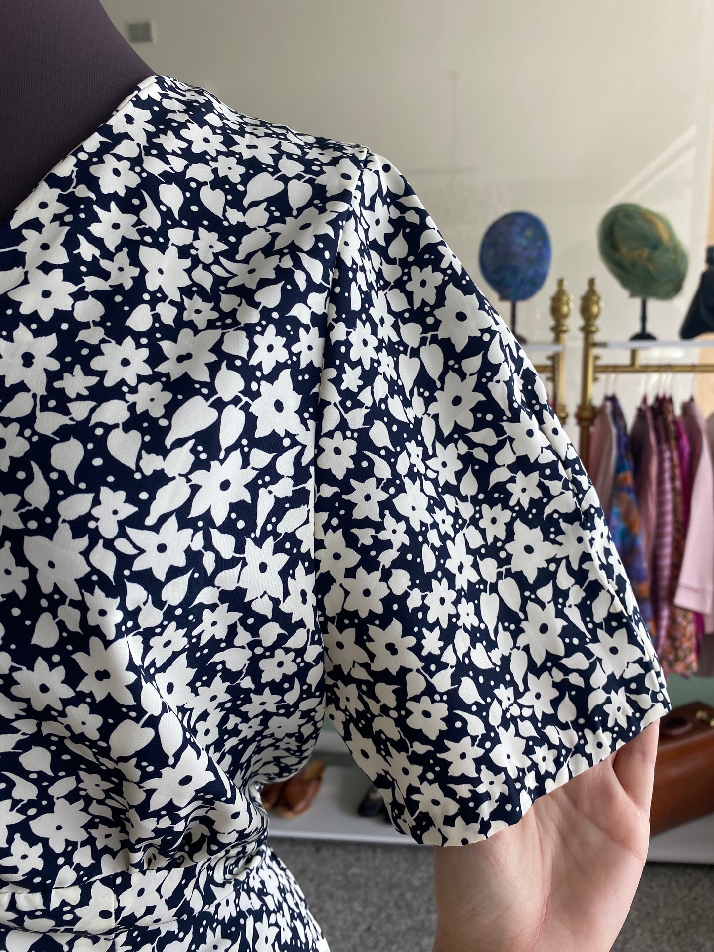 Abito con fiorellini bianchi - TG. 40/42