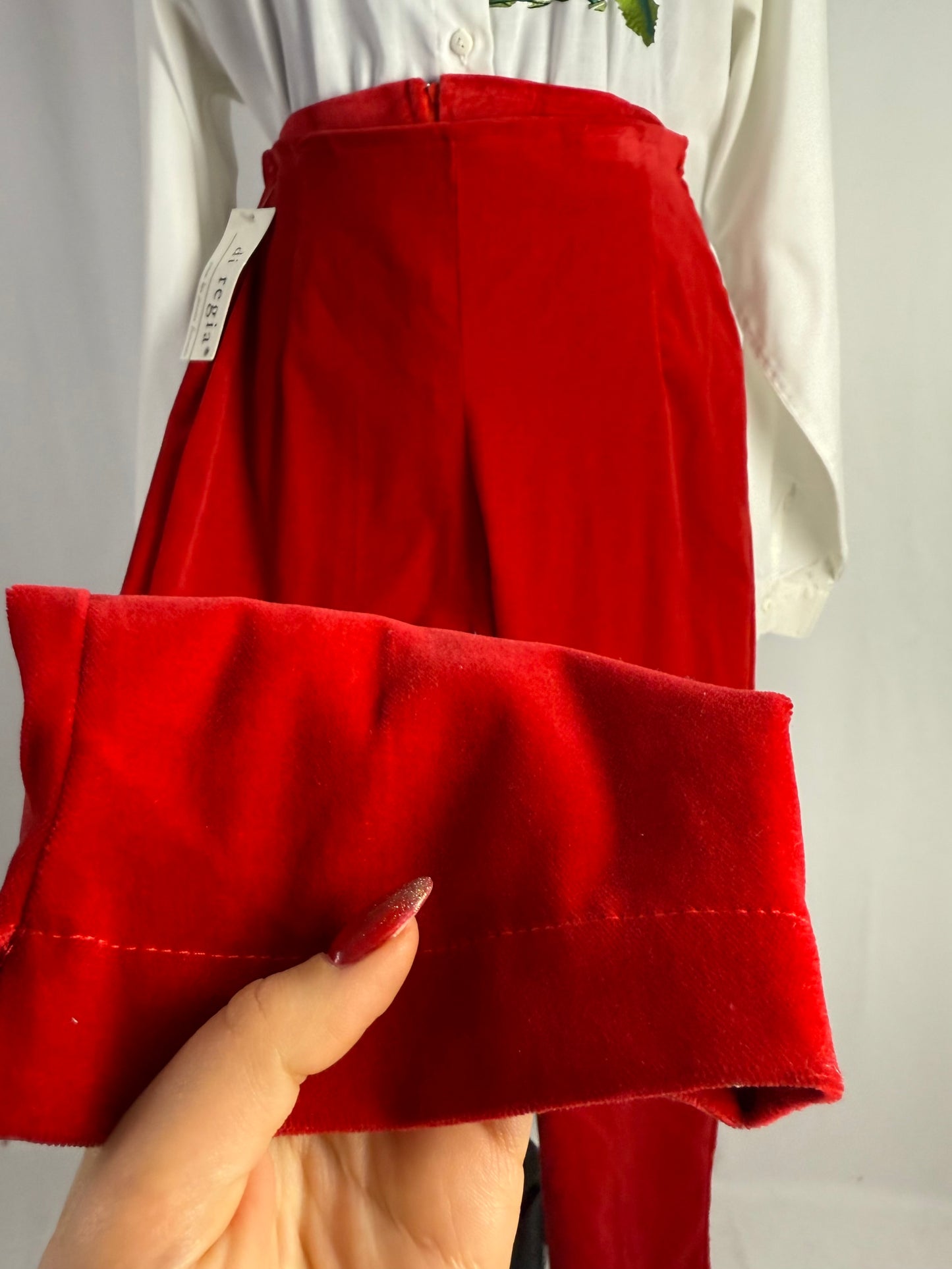 Pantaloni anni ‘80 in velluto rosso - TG. 42/44