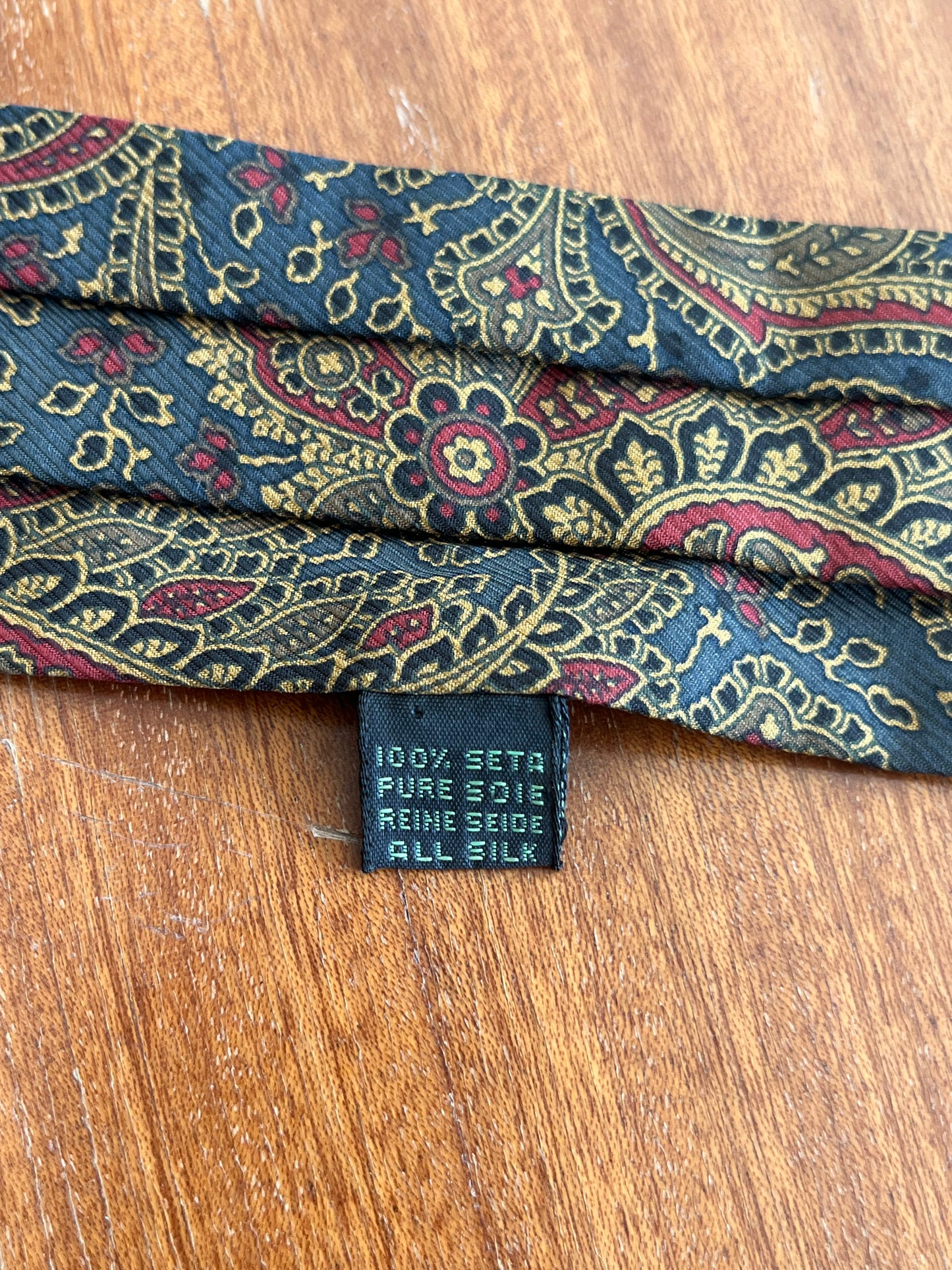 Ascot seta paisley