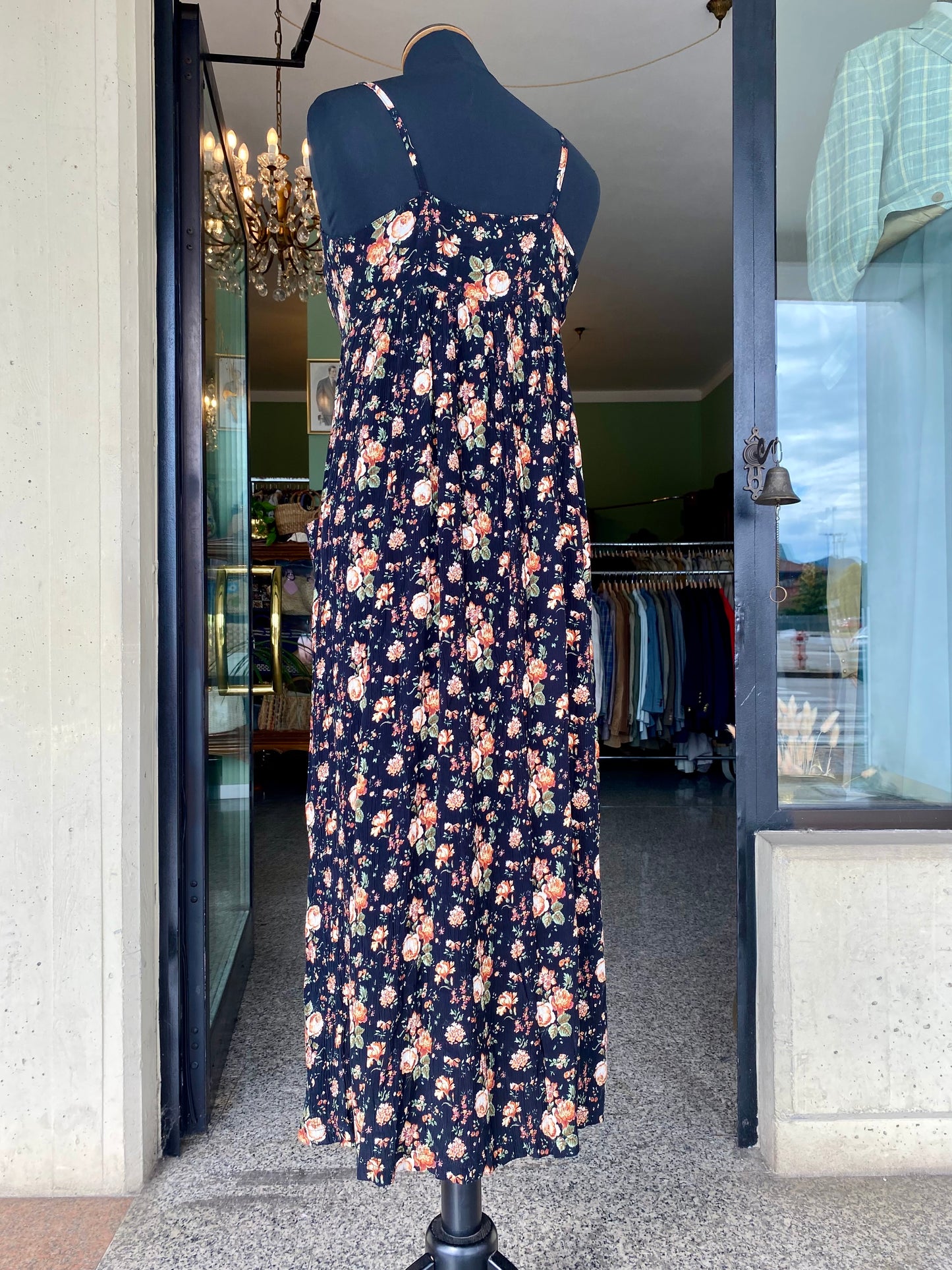 Abito estivo anni ’90 in viscosa – Spalline sottili e fantasia floreale vintage - TG. 38/40/42