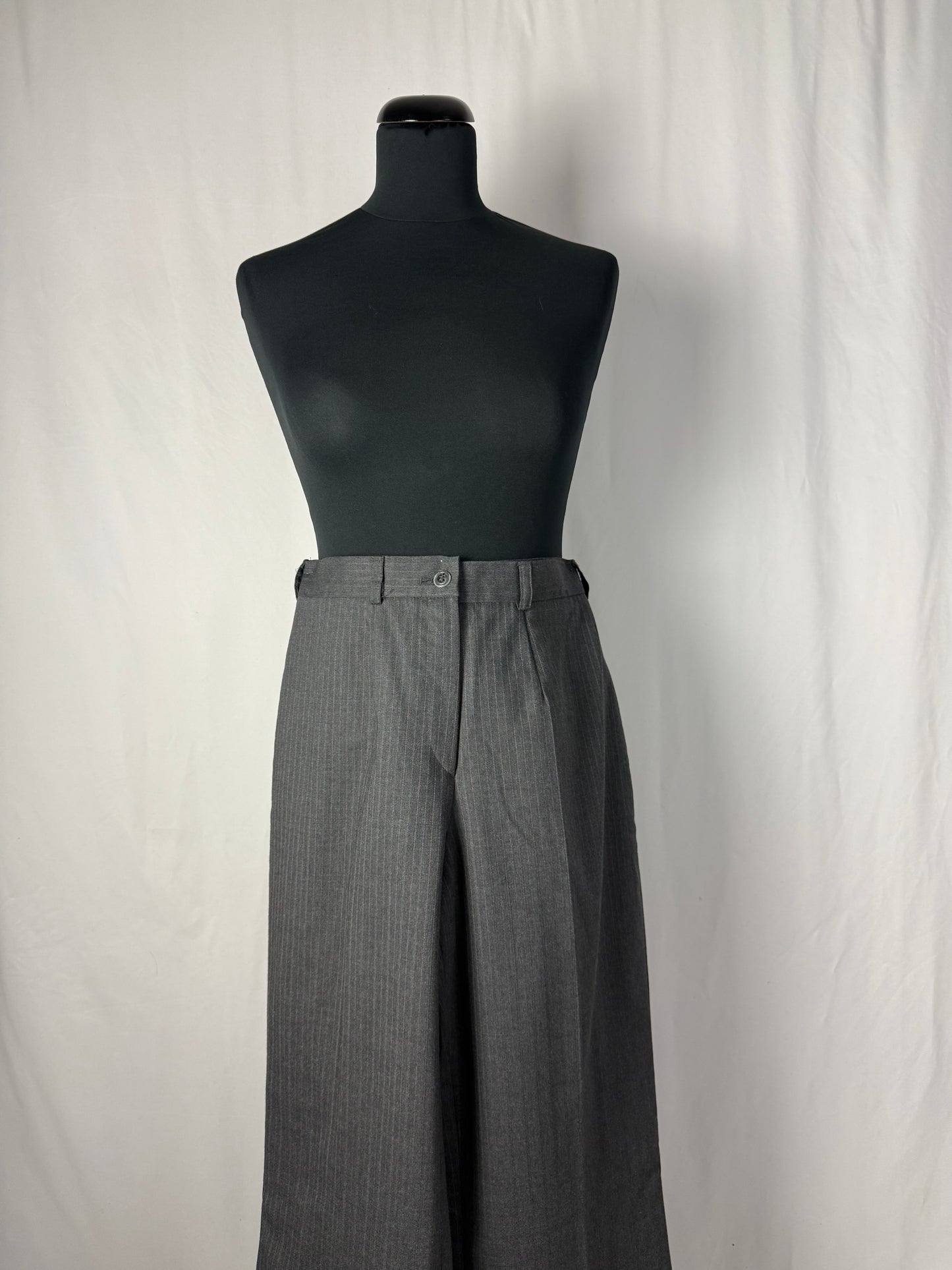 Tailleur in lana grigio gessato - TG. 40