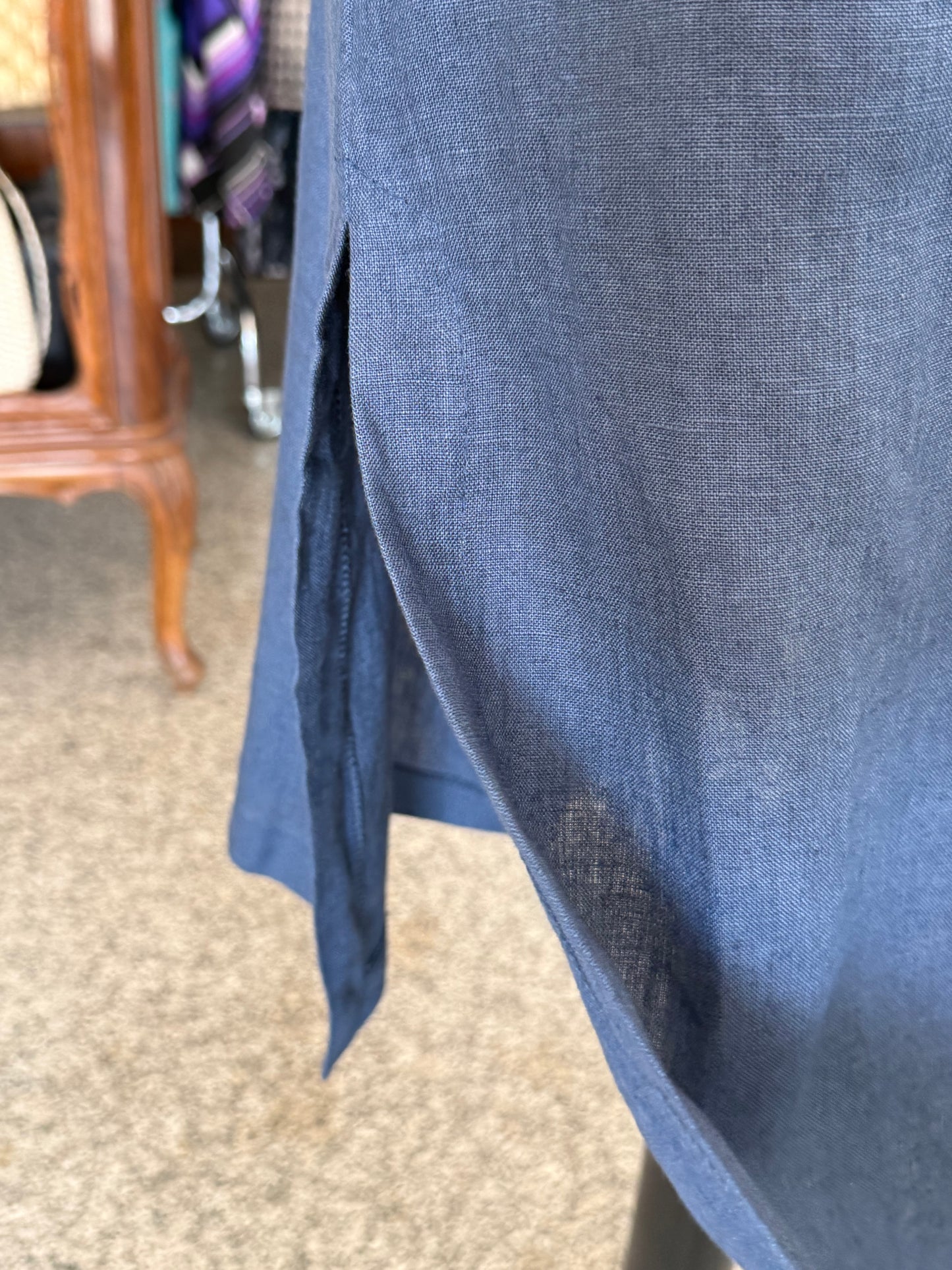 Abito camicia anni ’70 in puro lino blu denim - TG. 40 circa