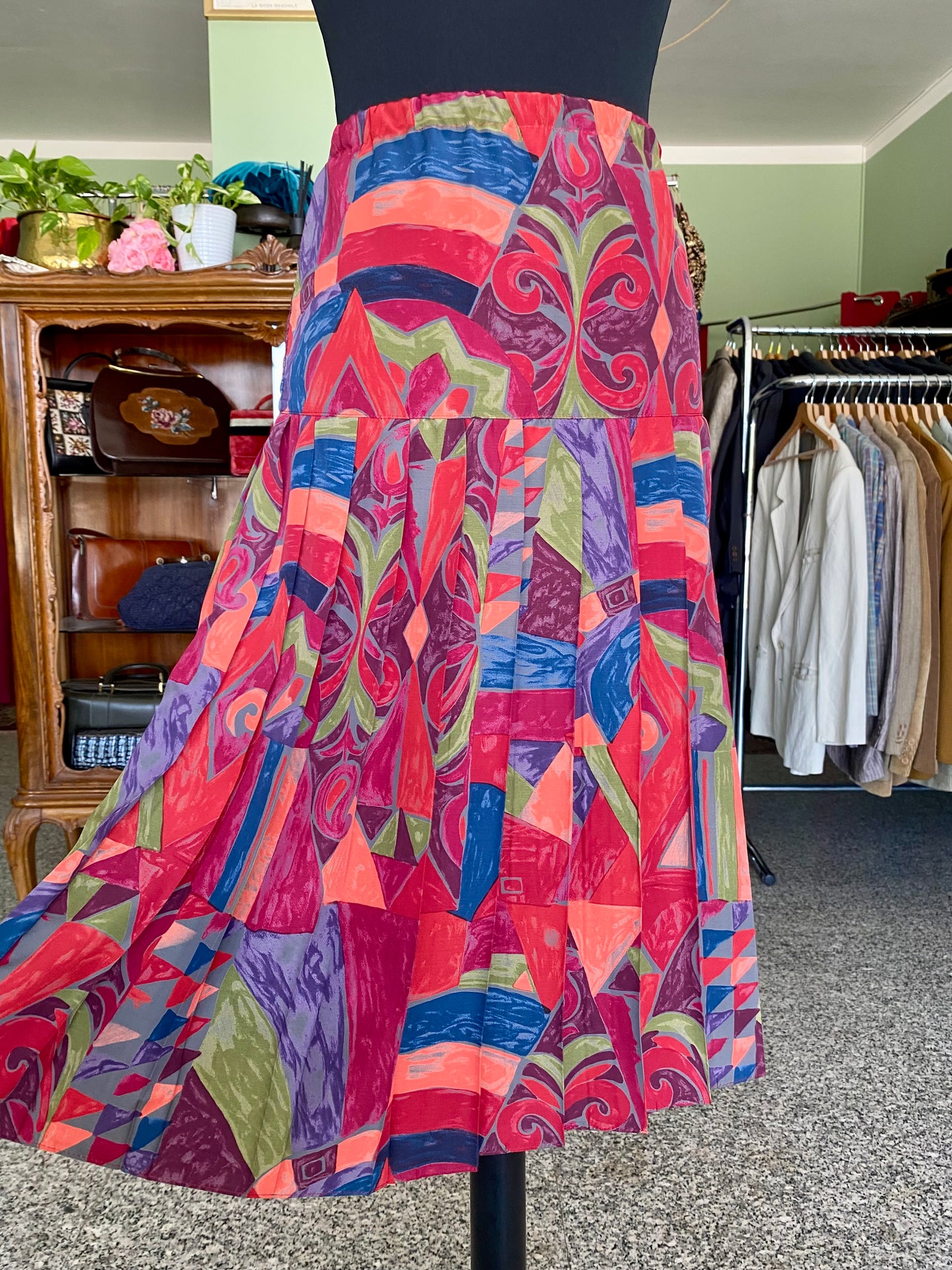 Completo vintage anni ’80 — camicia e gonna in stampa geometrico-tribale multicolor - TG. 46