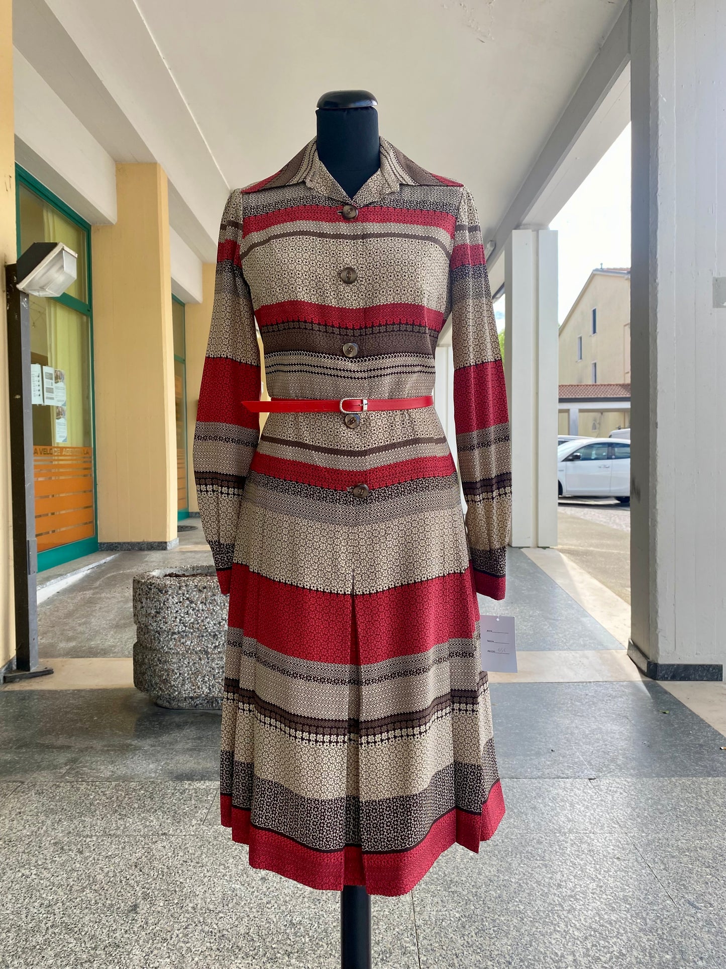 Abito anni ‘70 sartoriale in pura seta - TG. 40