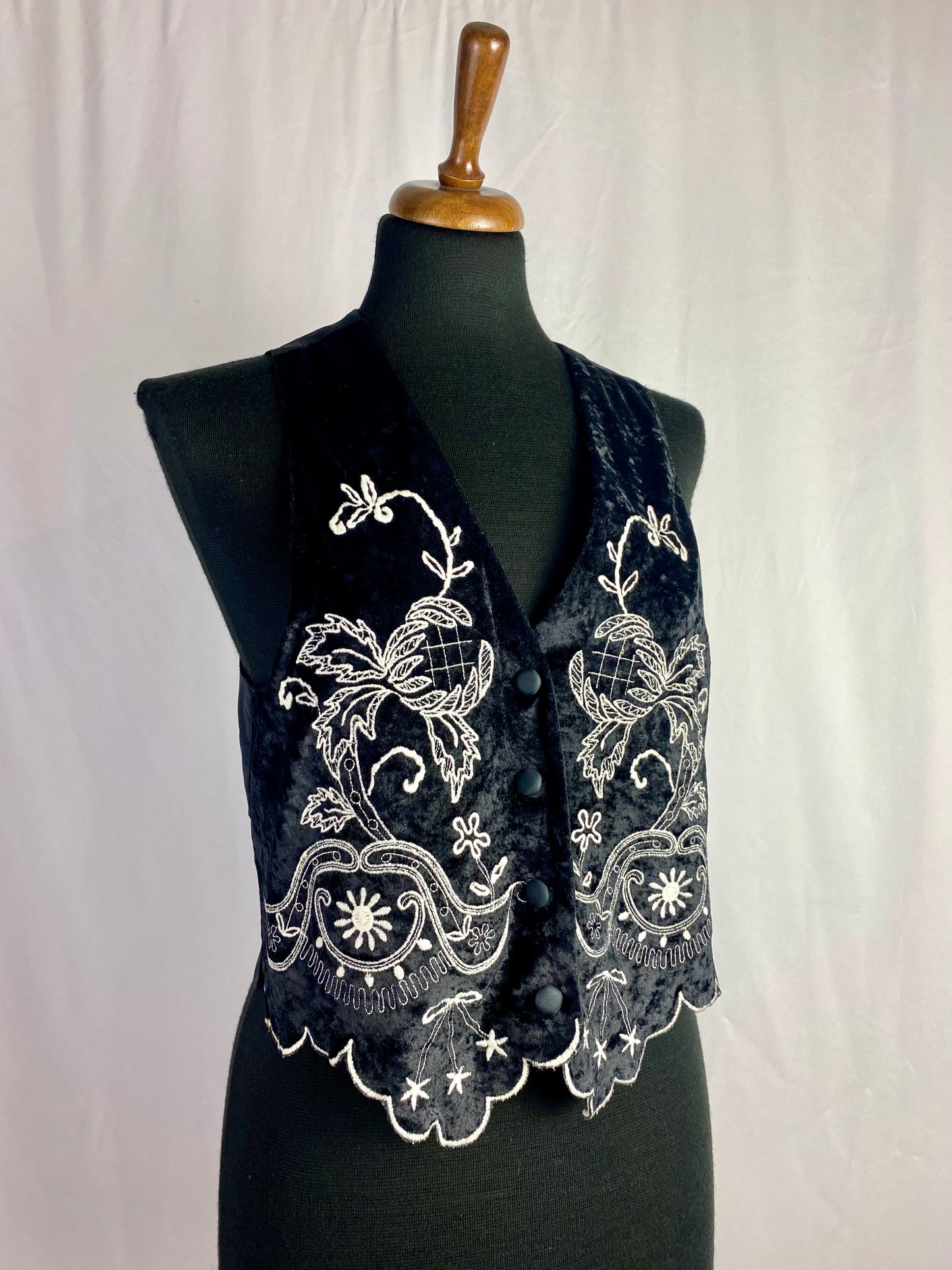 Gilet in ciniglia con ricamo bianco - TG. 40/42