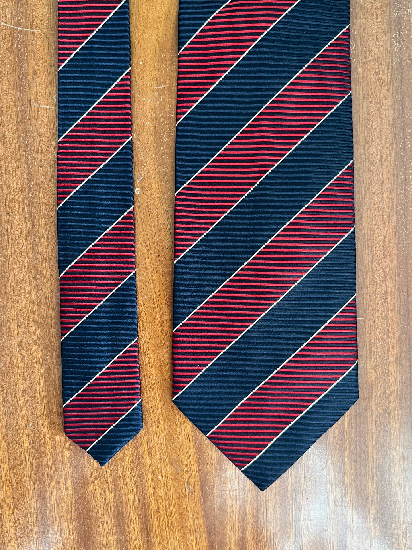 Cravatta anni ‘90 regimental