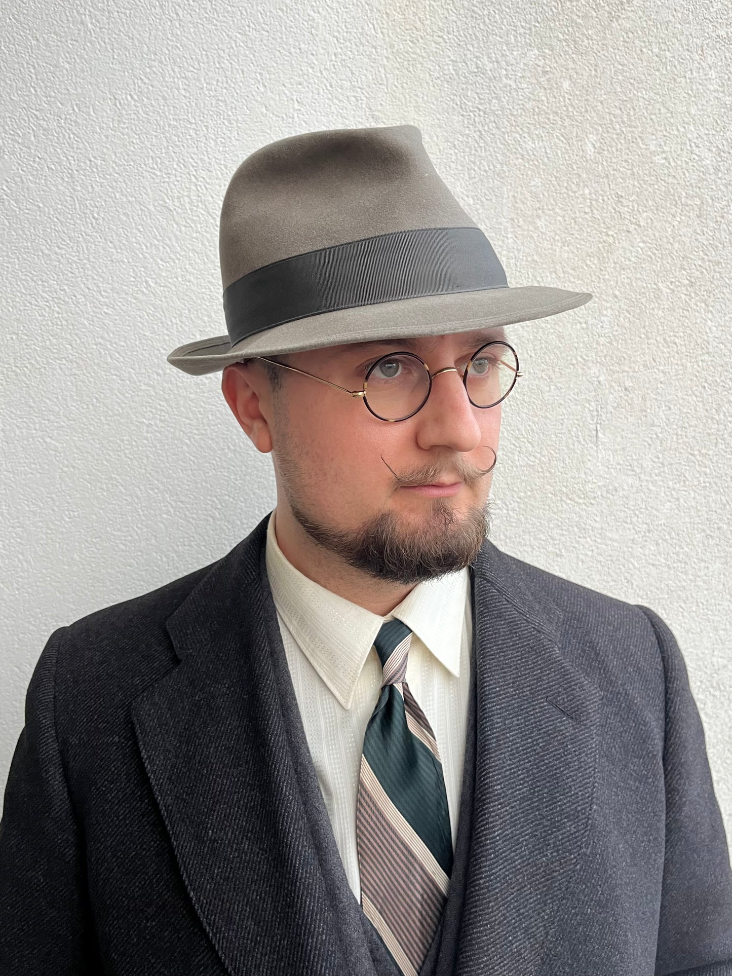 Cappello anni ‘60 grigio