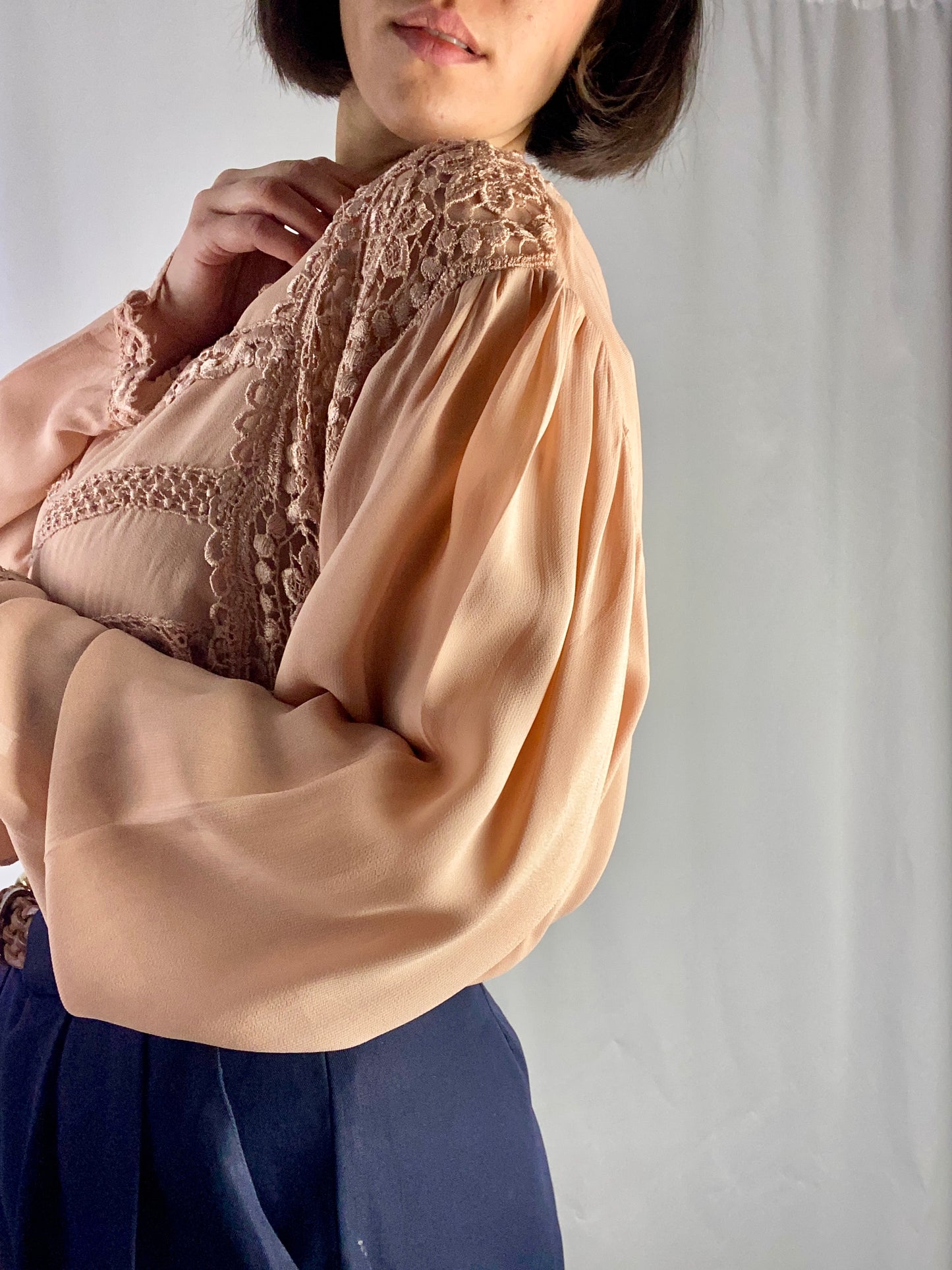 Camicia rosa pastello con pizzo - TG. 50/52