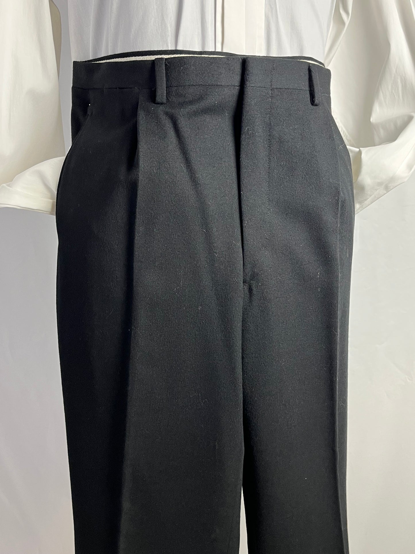 Smoking sartoriale tre pezzi anni ‘40 tg. 54-56