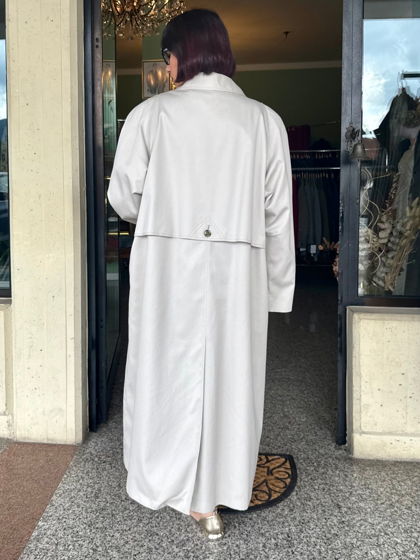 Trench beige chiaro con mantella - TG. 50-56