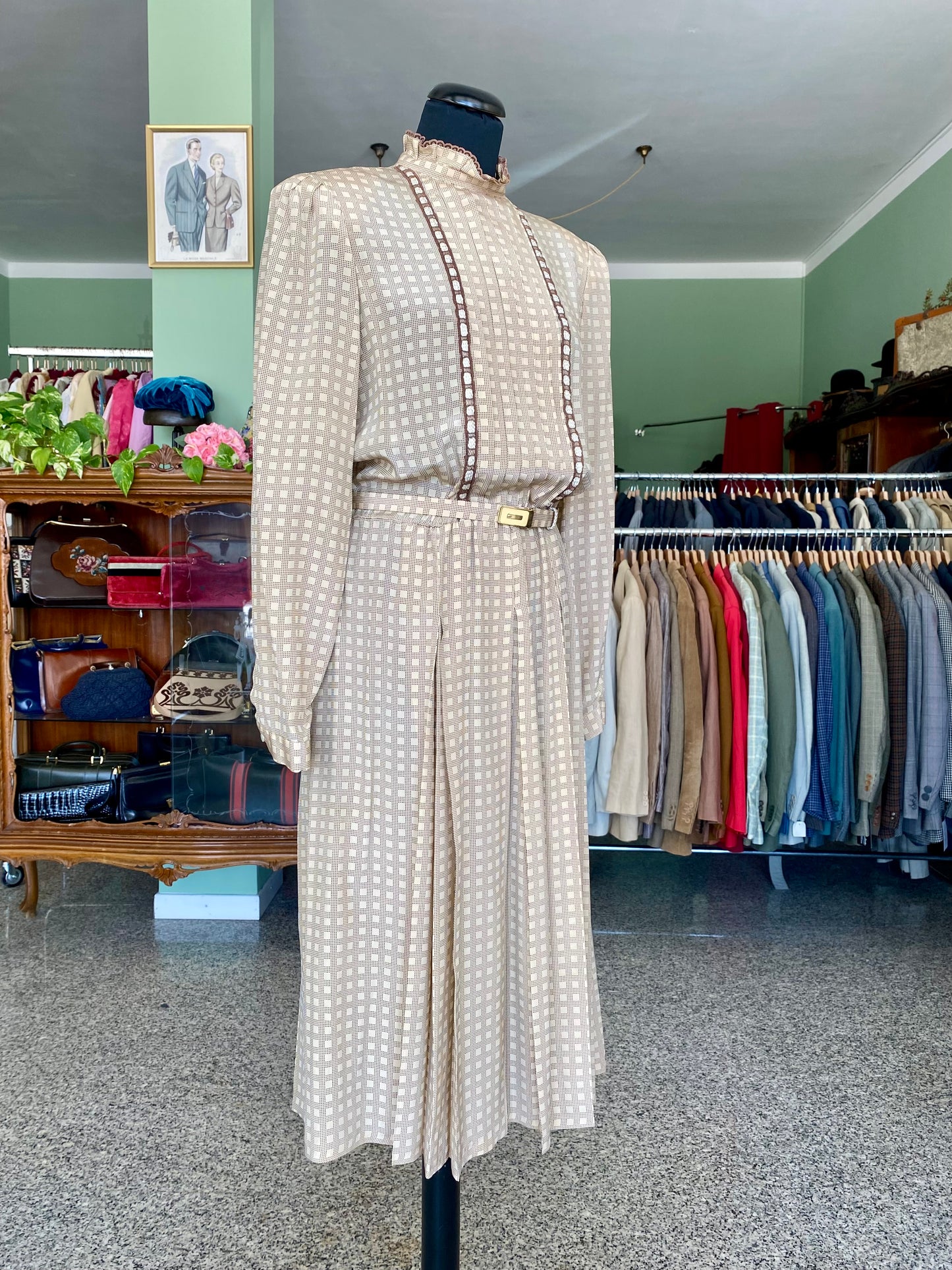 Abito anni ‘70 classico in seta - TG. 40/42/44