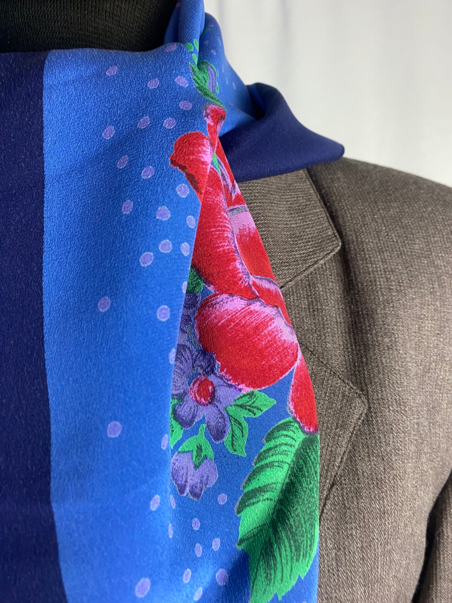 Foulard in seta Valentino