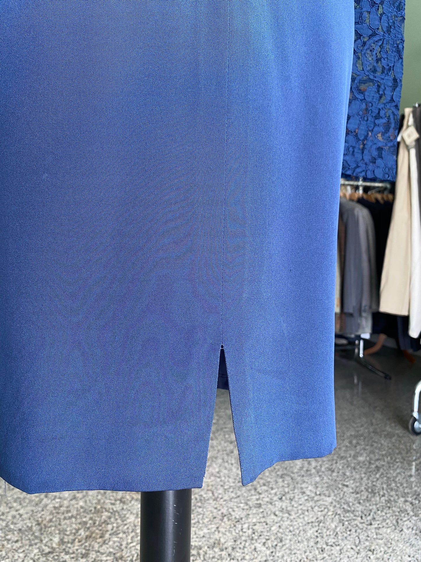 Abito blu con corpino in pizzo - TG. 40