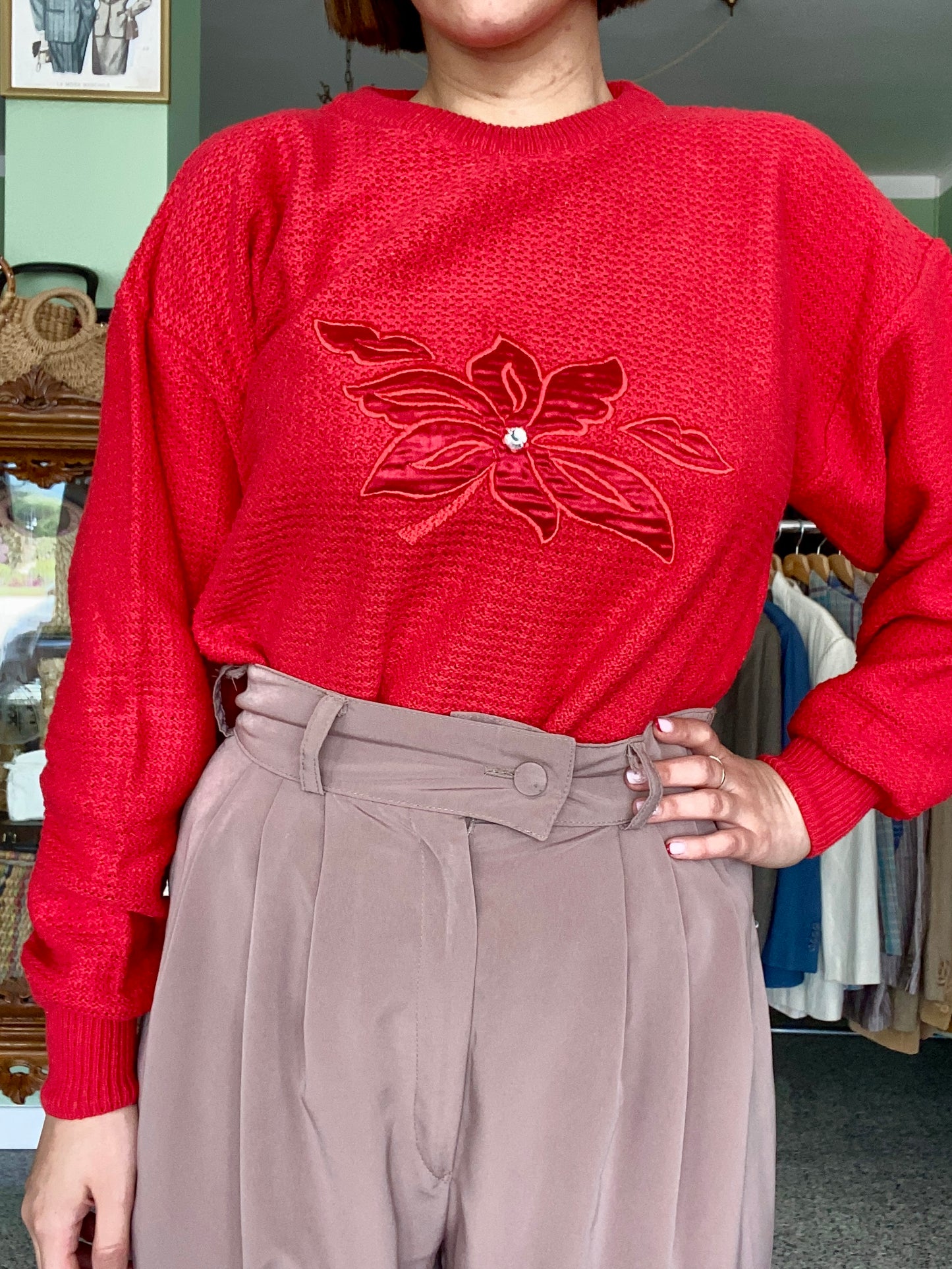 Maglia vintage rossa con ricamo floreale – anni ’80 - TG. 40/42/44 circa