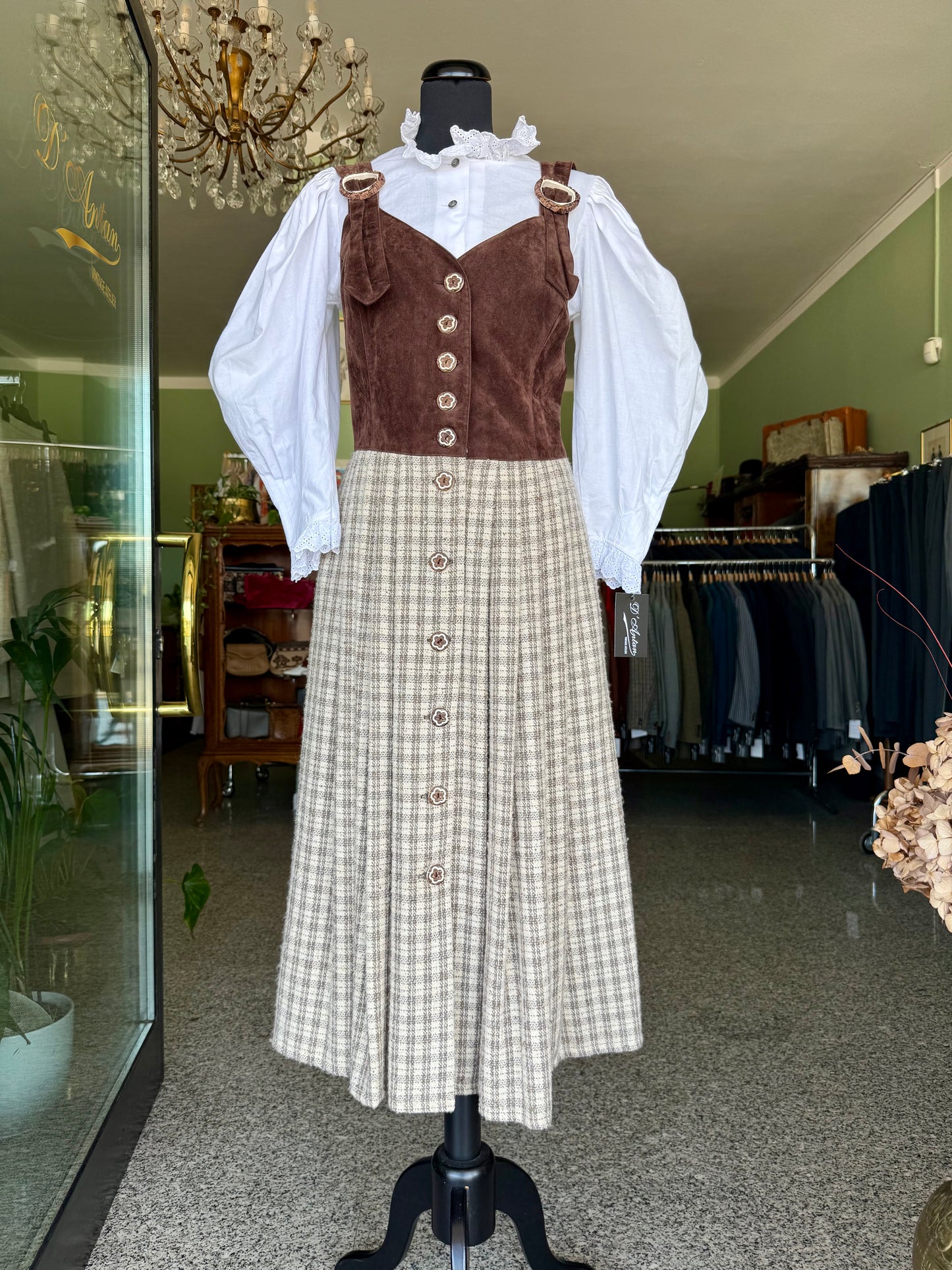 Dirndl in lana e camoscio - TG. 42/44
