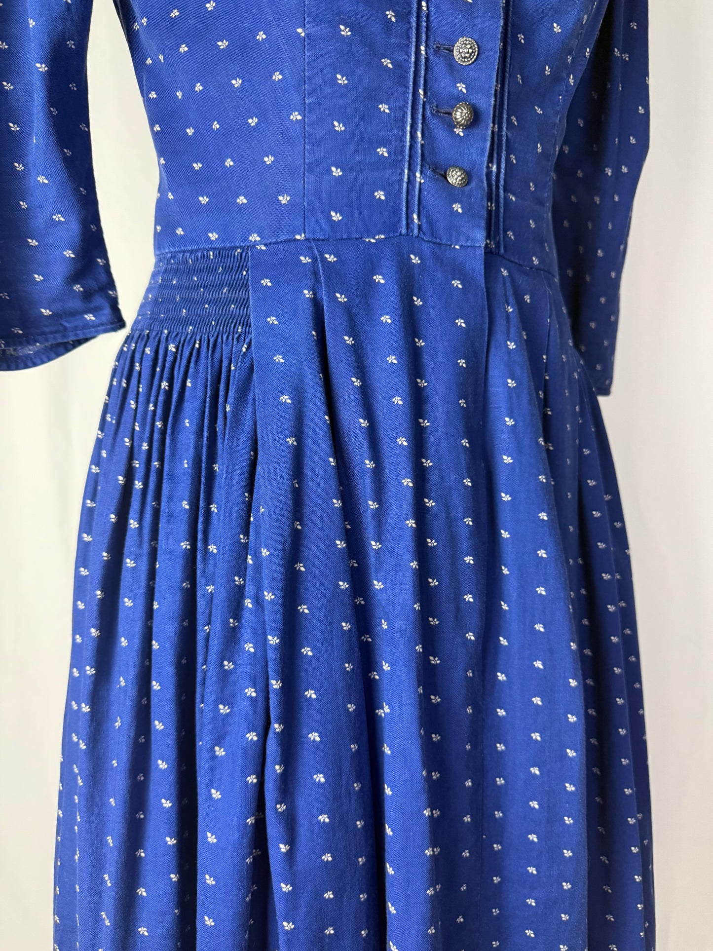 Abito tirolese blu romantico - TG. 40