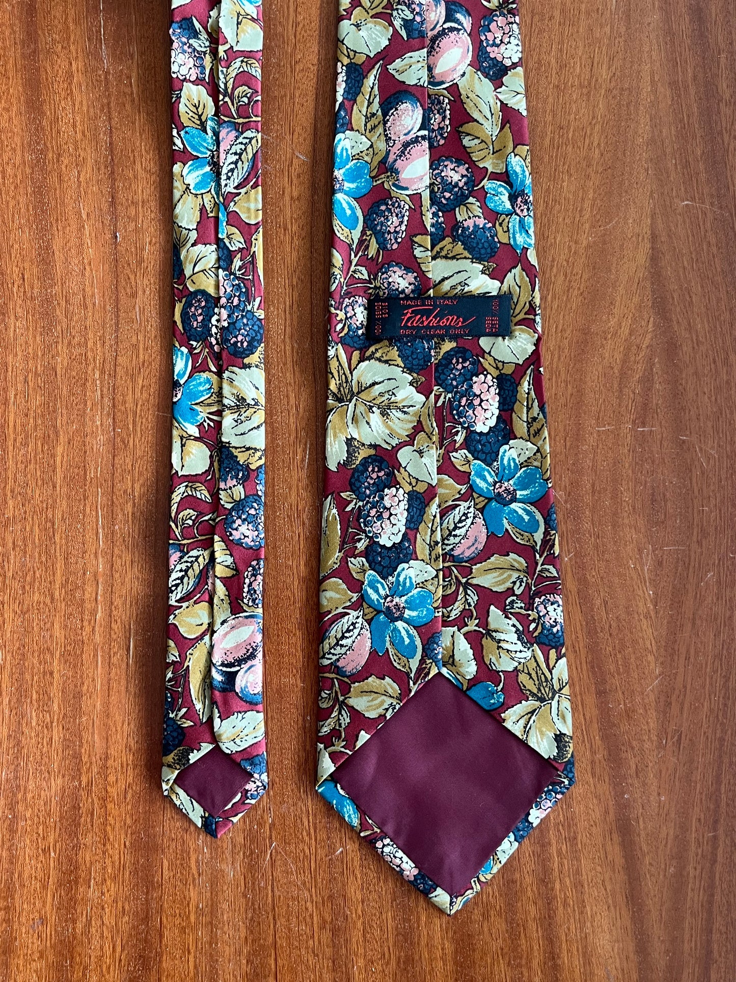 Cravatta anni ‘80 floreale