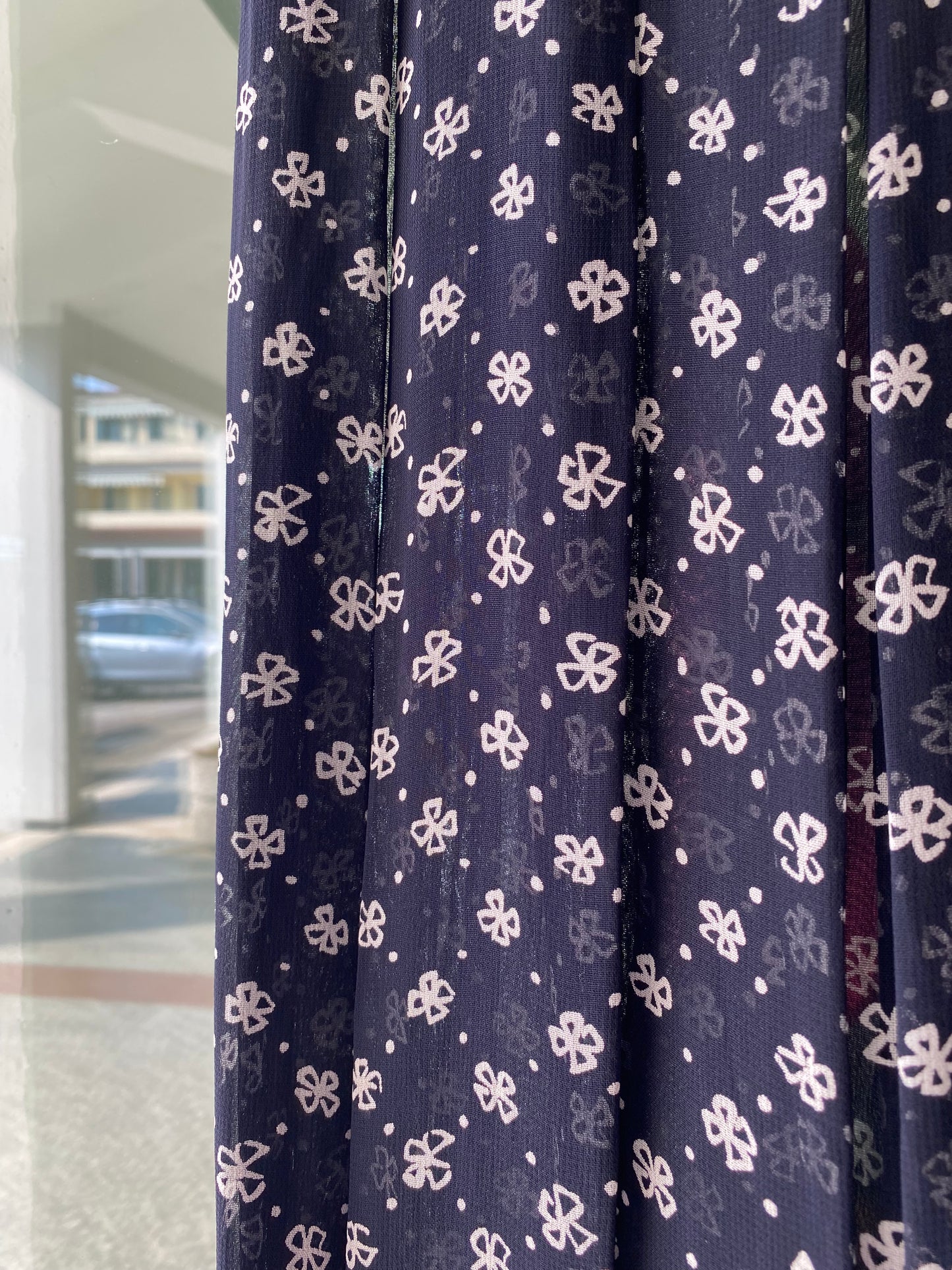 Gonna blu navy con fiorellini - TG. 44/46