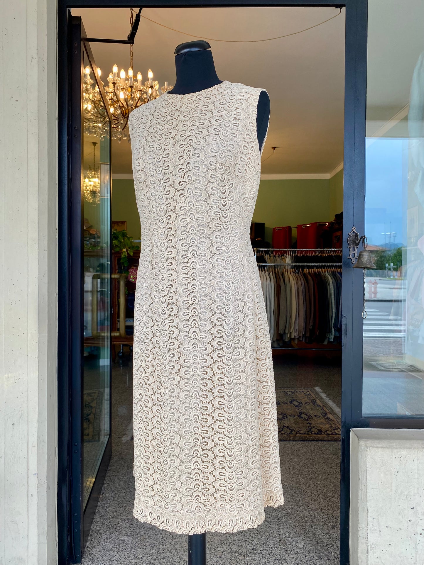 Abito anni ‘60 in pizzo - TG. 46