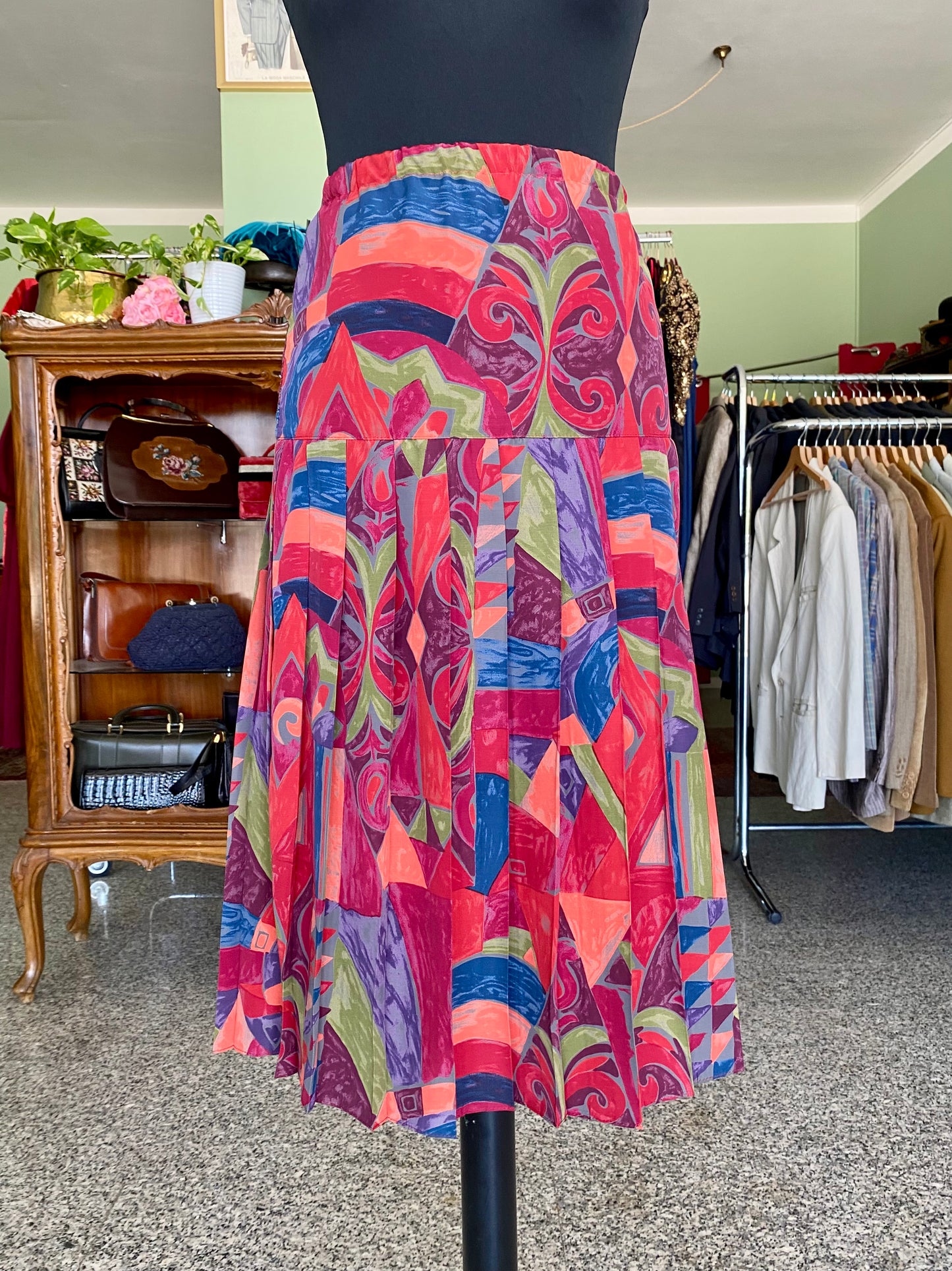 Completo vintage anni ’80 — camicia e gonna in stampa geometrico-tribale multicolor - TG. 46