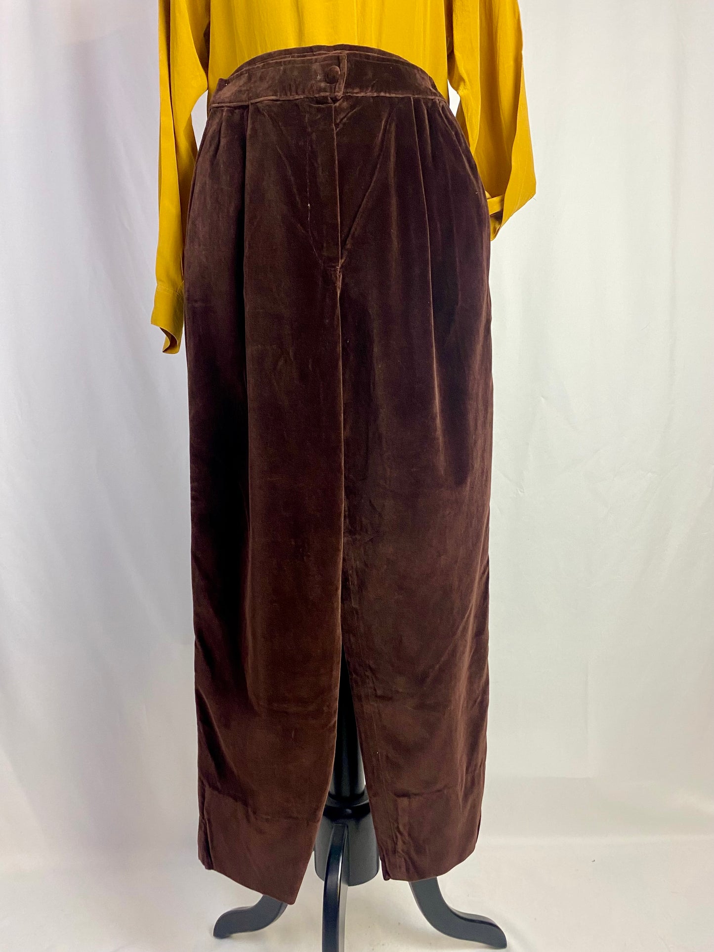 Pantaloni in velluto color cioccolato - TG. 38