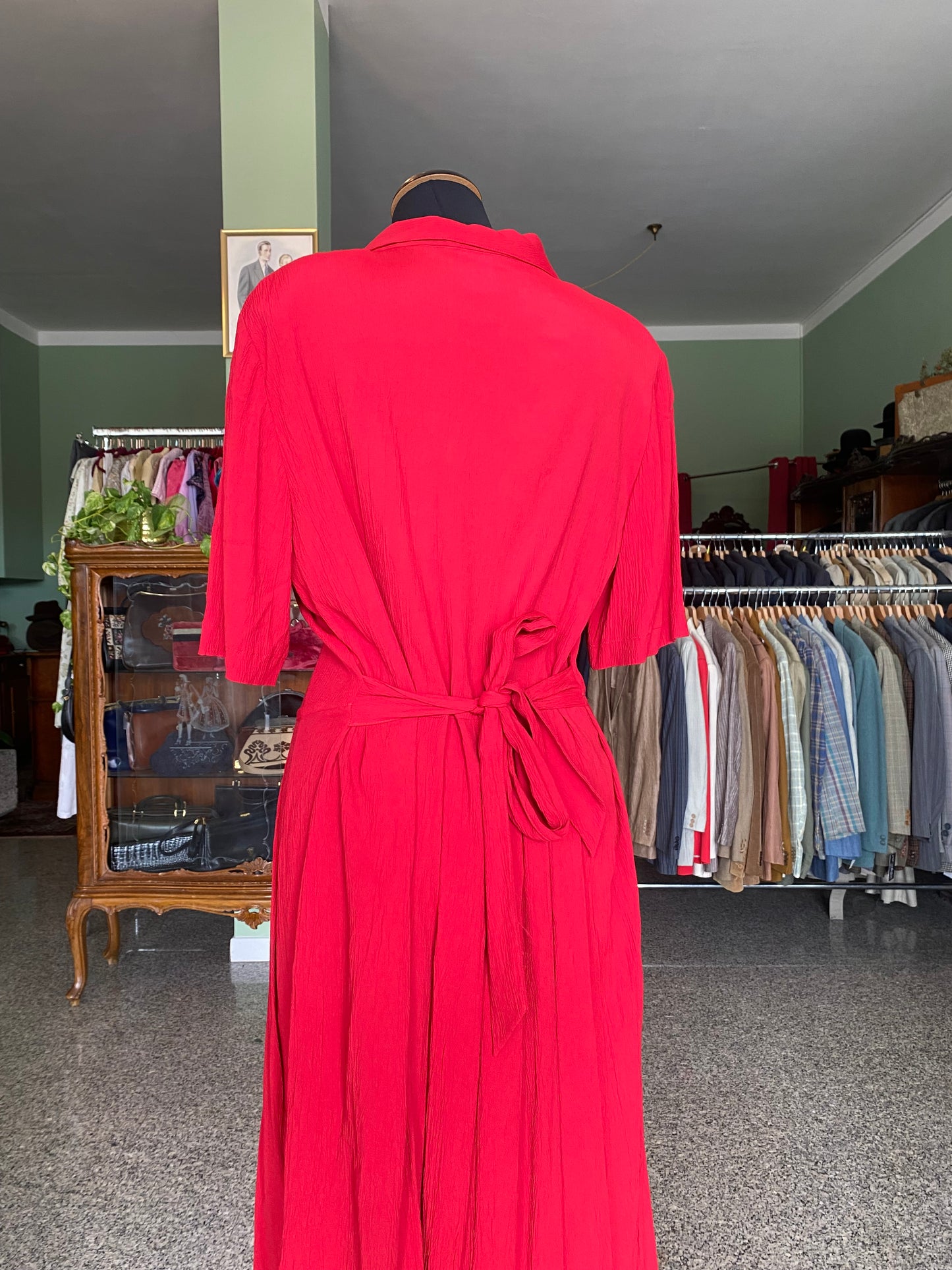 Abito anni '80 rosso con bottoni in madreperla - TG. 44/46