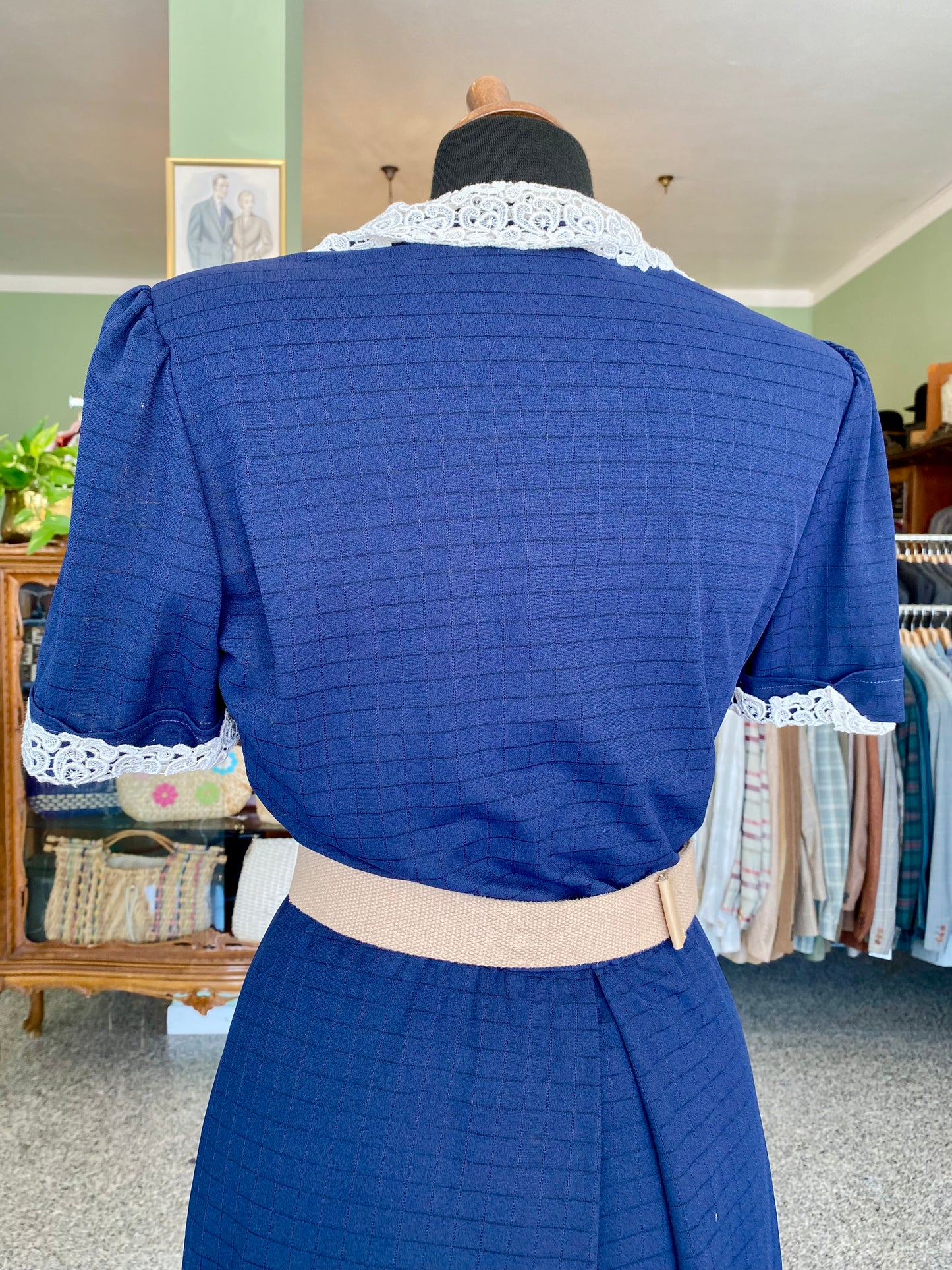 Abito plissettato anni '80 blu navy con pizzo bon ton - TG. 42 circa