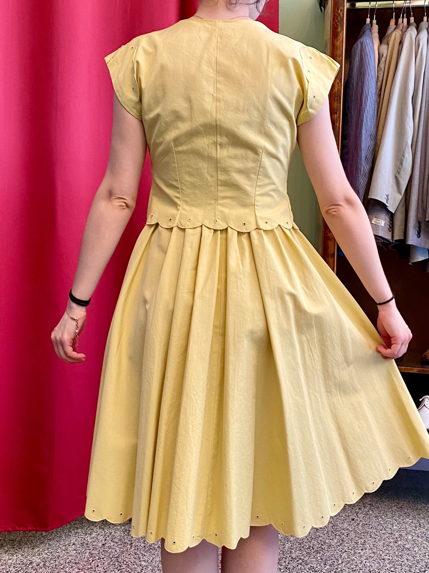 Abito anni ‘50 sartoriale 💛 x Sara
