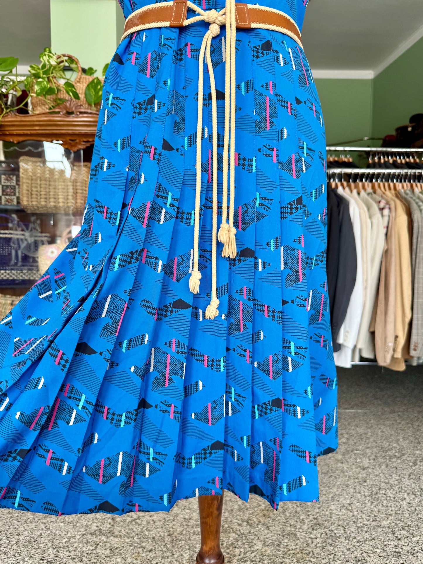 Abito anni ‘70 blu con fantasia astratta - TG. 42 circa