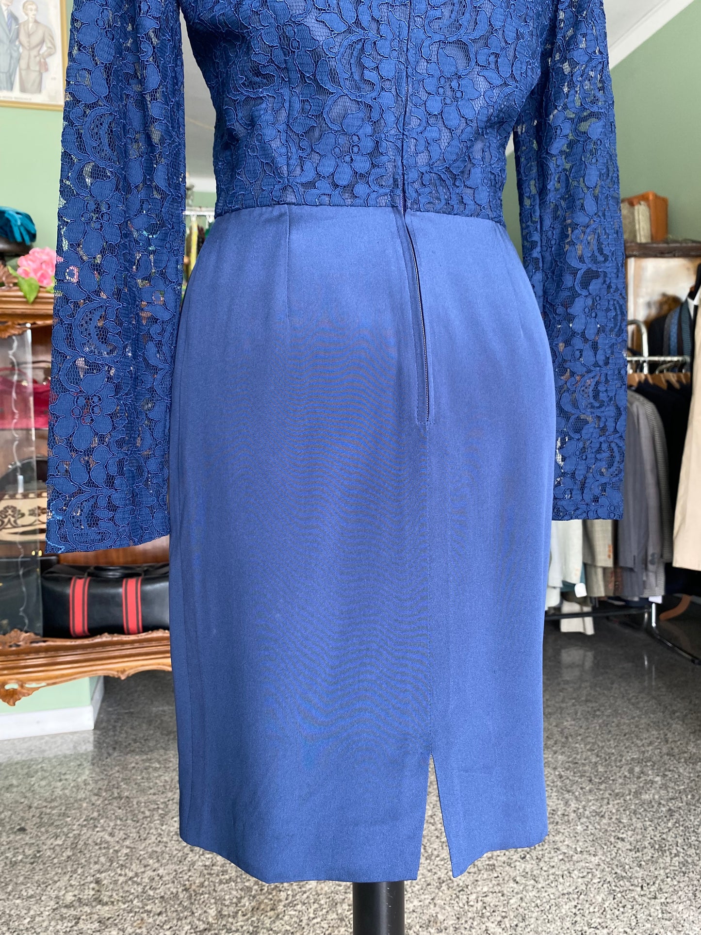 Abito blu con corpino in pizzo - TG. 40