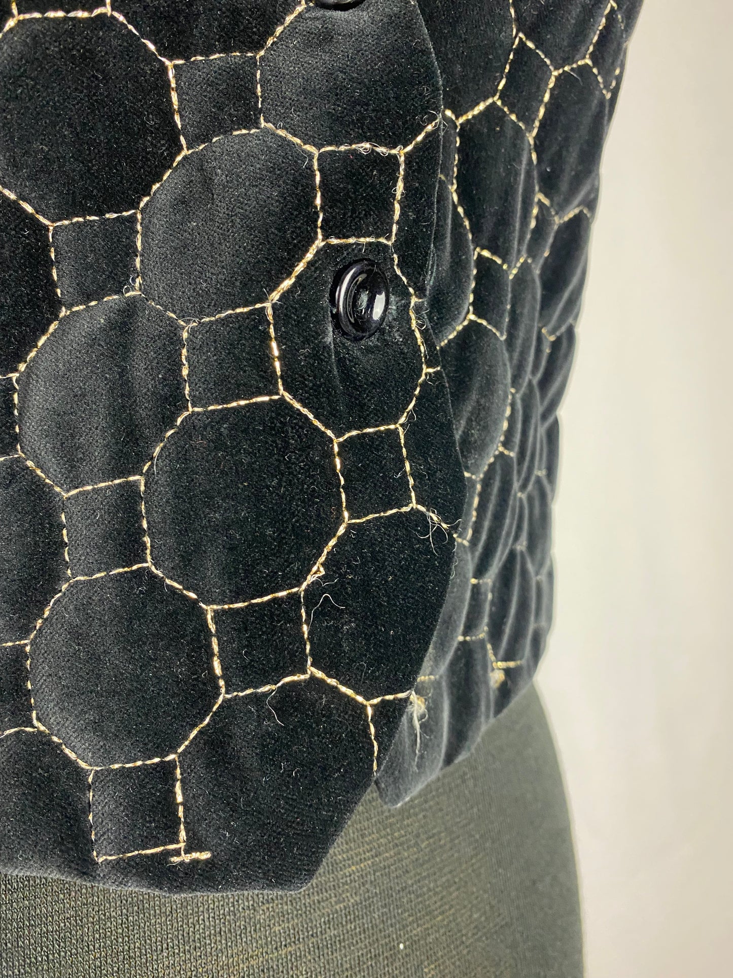 Gilet trapuntato nero e oro - TG. 38/40