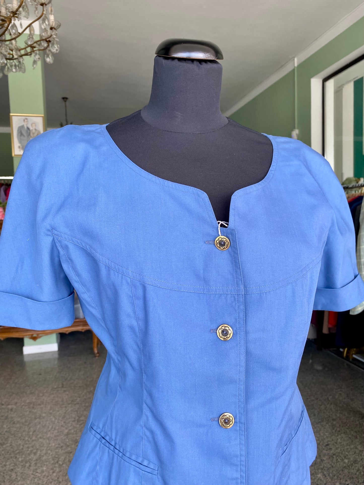 Tailleur azzurro nuovo fondo di magazzino - TG. 40