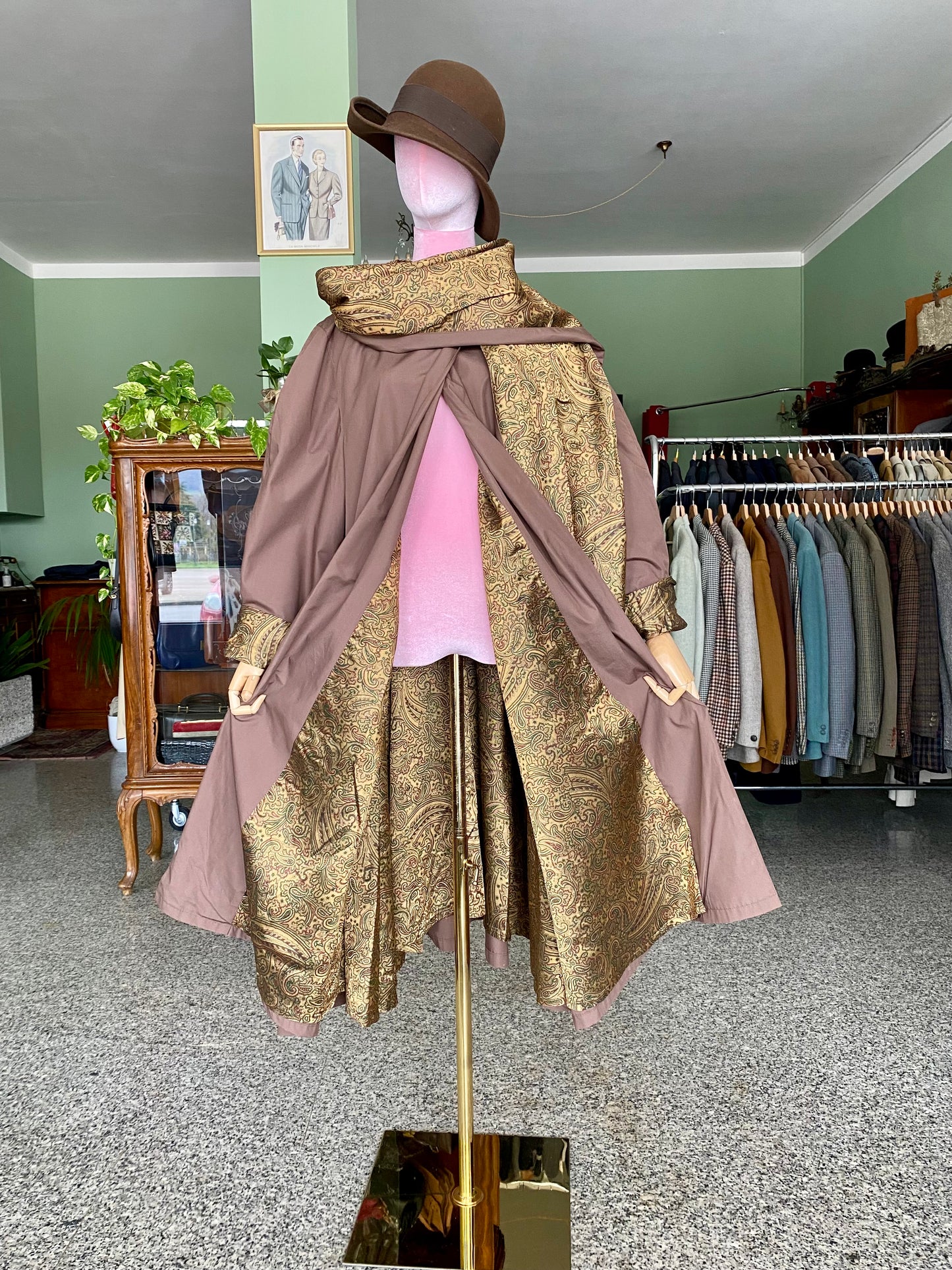 Trench Cioccolato con Sciarpa e fodera oro in Paisley - TG. 48/50/52