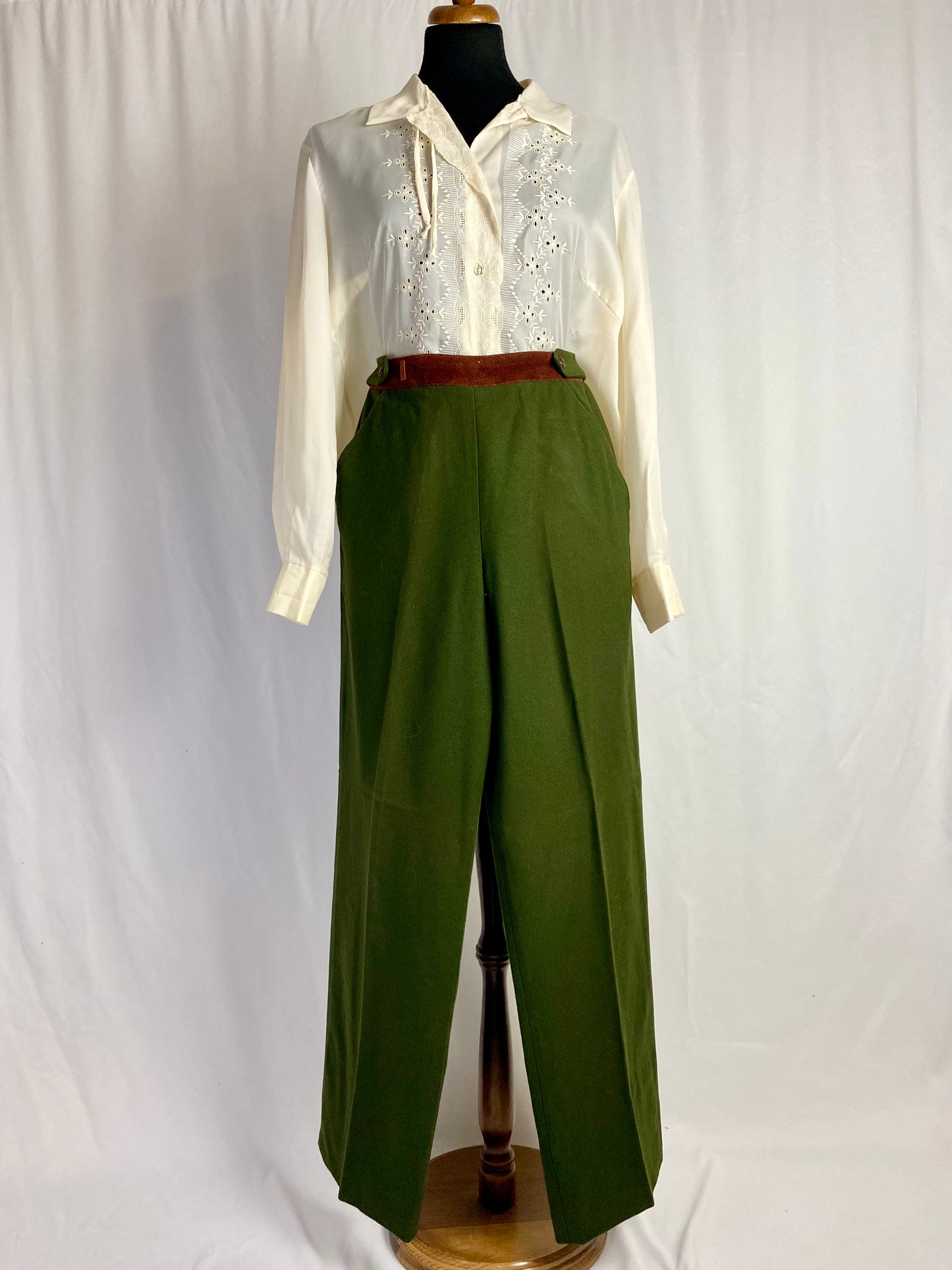 Pantaloni in lana verde bosco - TG. 40