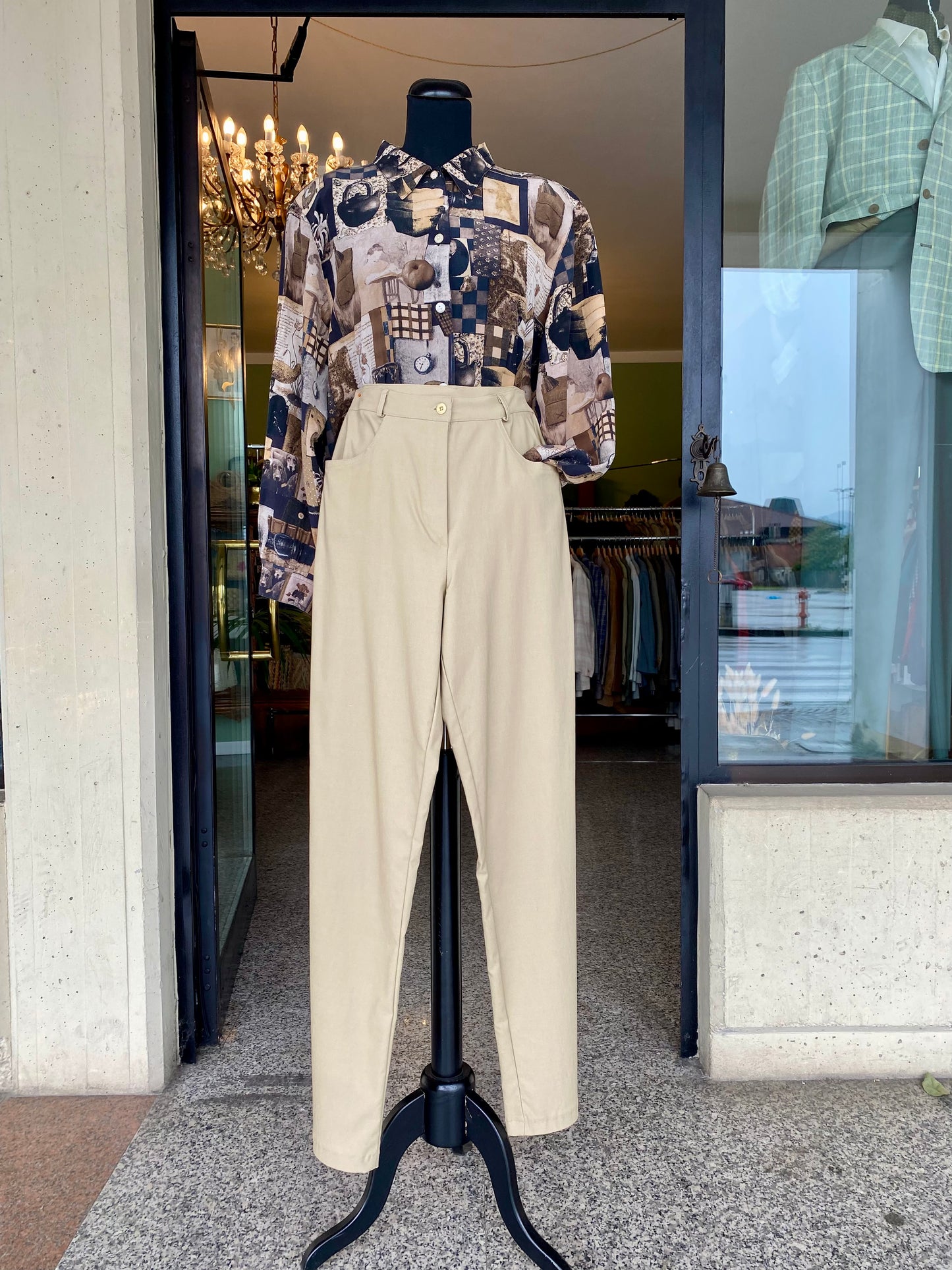 Pantaloni classici beige - TG. 40
