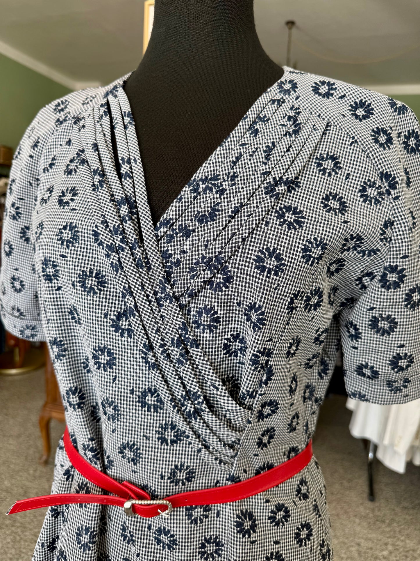 Abito anni ’70 a quadretti con margherite blu - TG. 44 circa