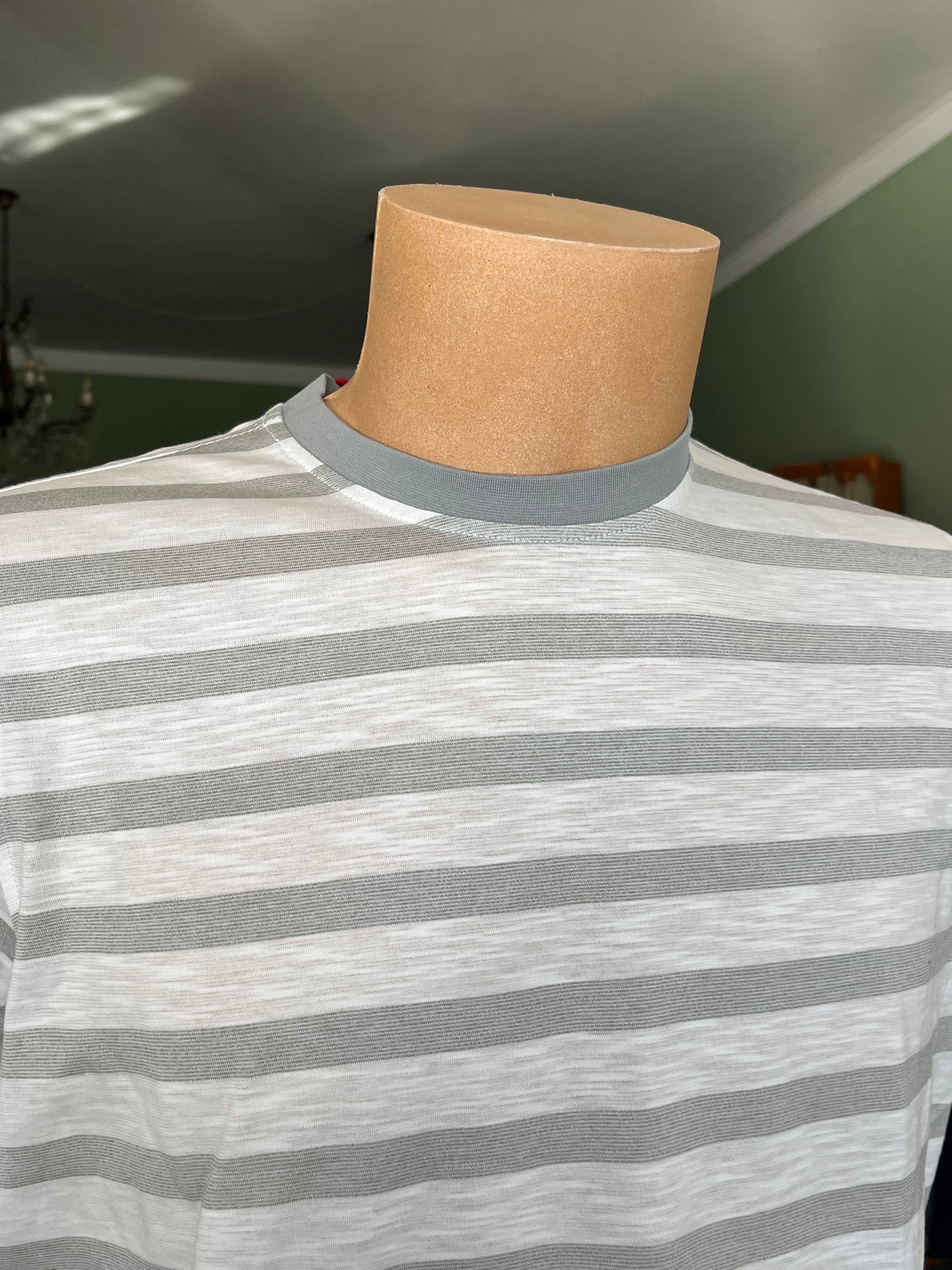 T-shirt a maniche corte puro cotone tg. 48